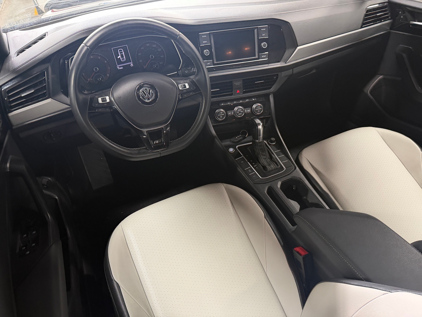 Thumbnail: 2019 Volkswagen Jetta - 3