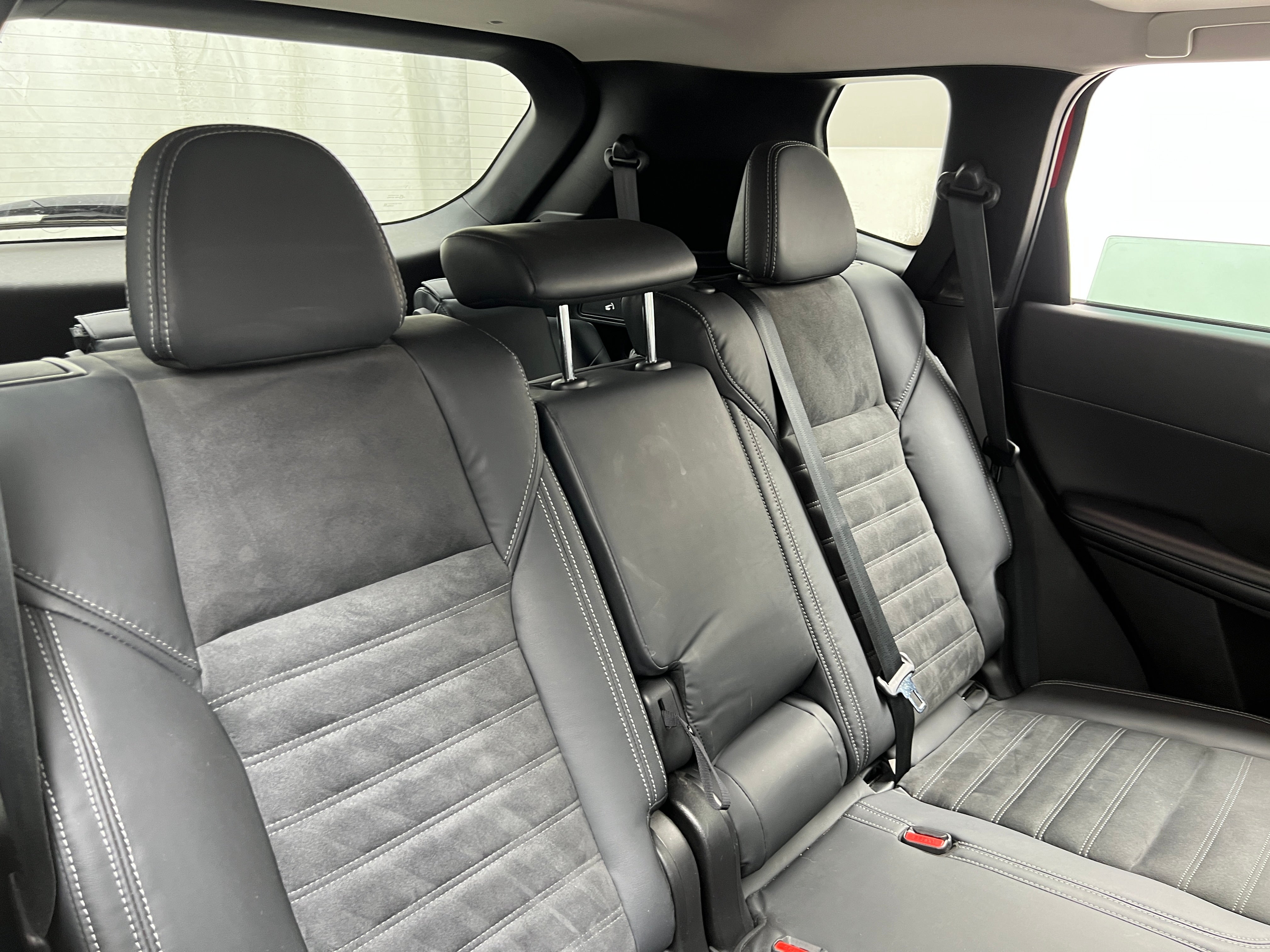 2023 Mitsubishi Outlander Plug-In Hybrid