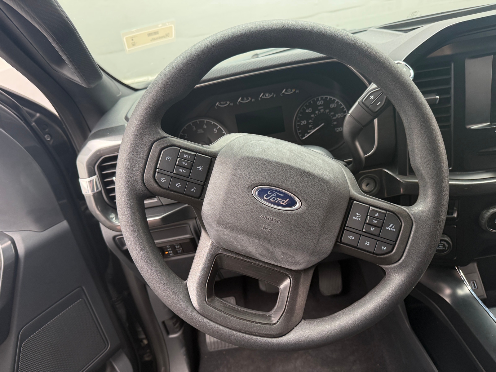 Thumbnail: 2023 Ford Econoline - 5
