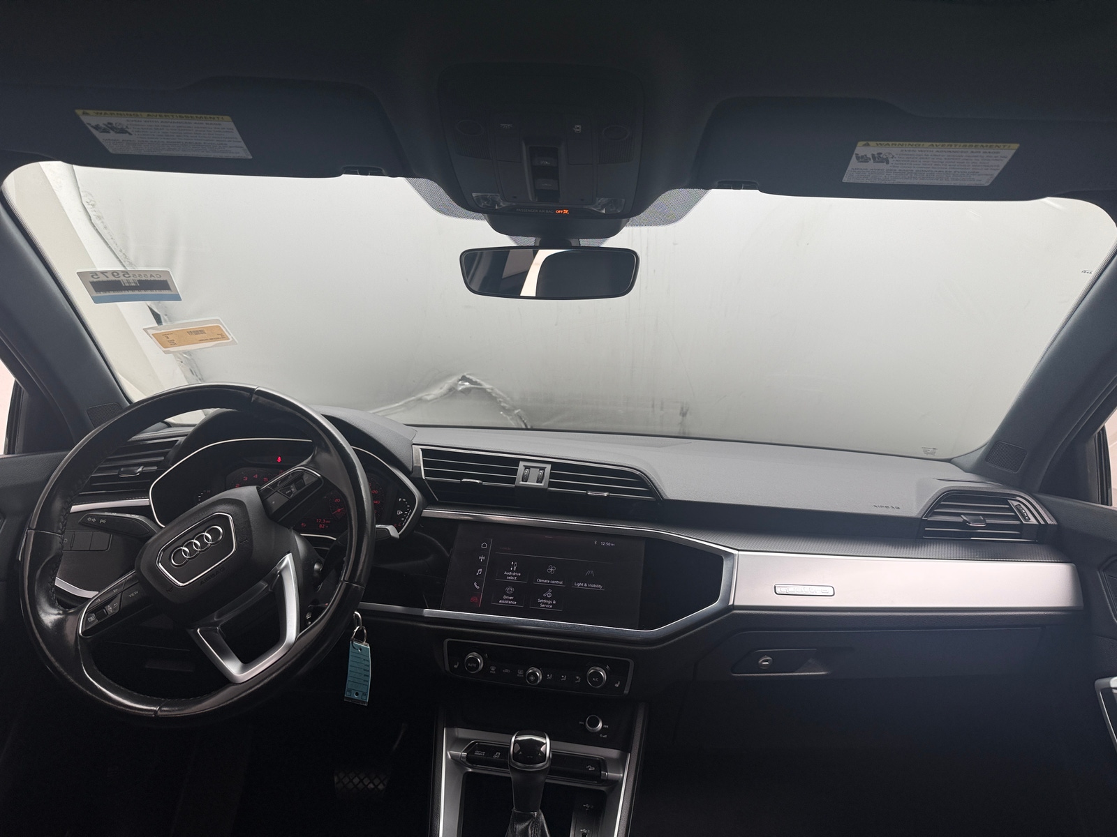 Thumbnail: 2020 Audi Q3 - 3