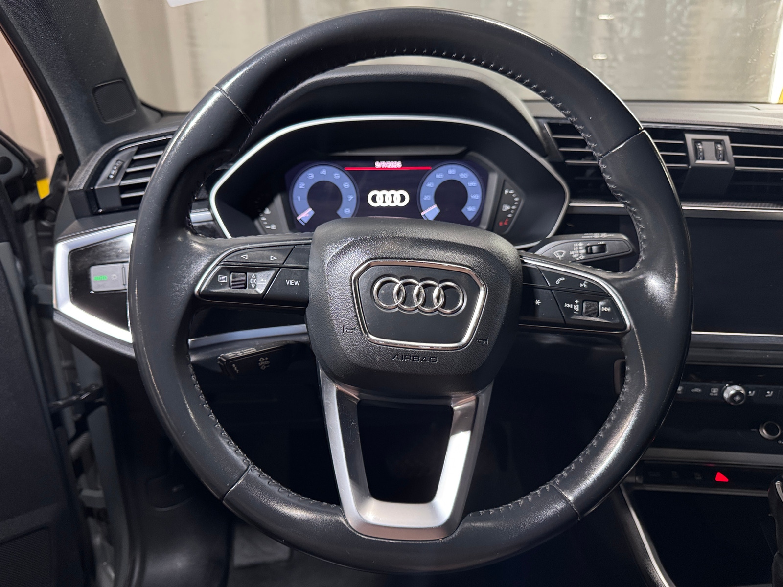 Thumbnail: 2020 Audi Q3 - 5
