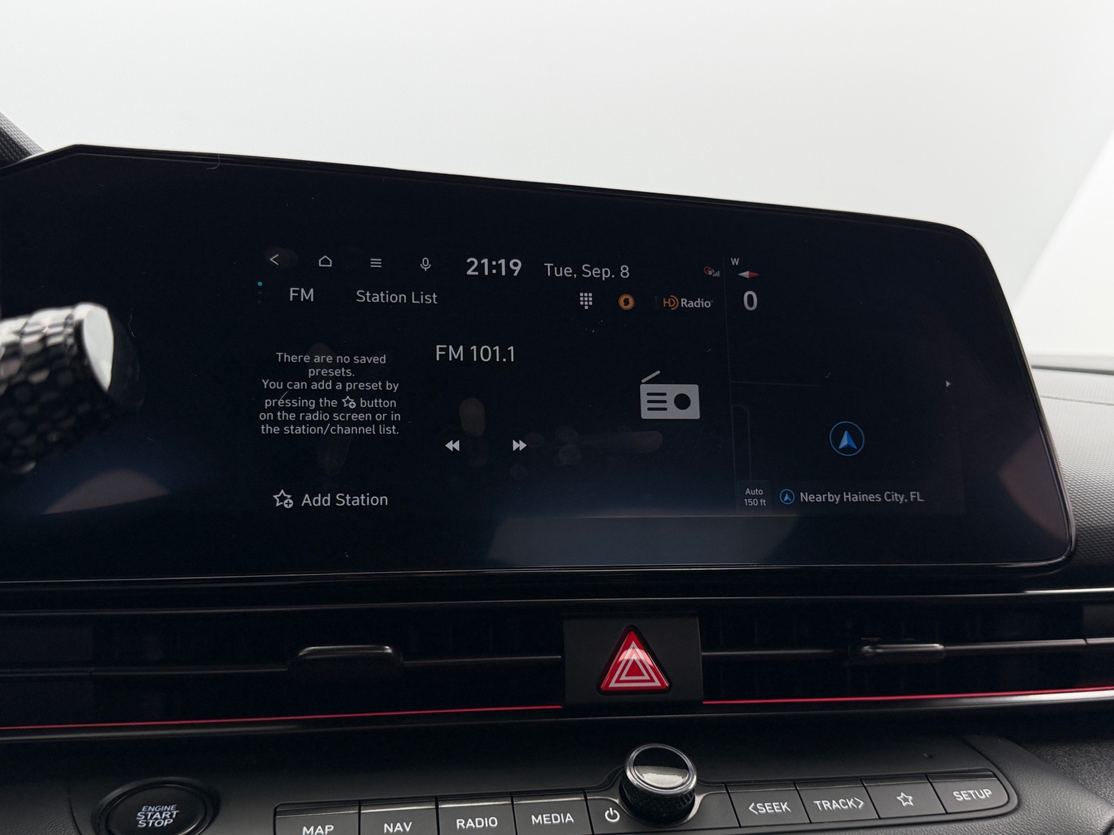 Thumbnail: 2023 Hyundai Elantra - 3