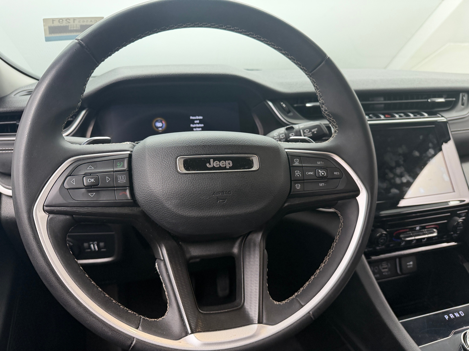 Thumbnail: 2023 Jeep Grand Cherokee L - 5