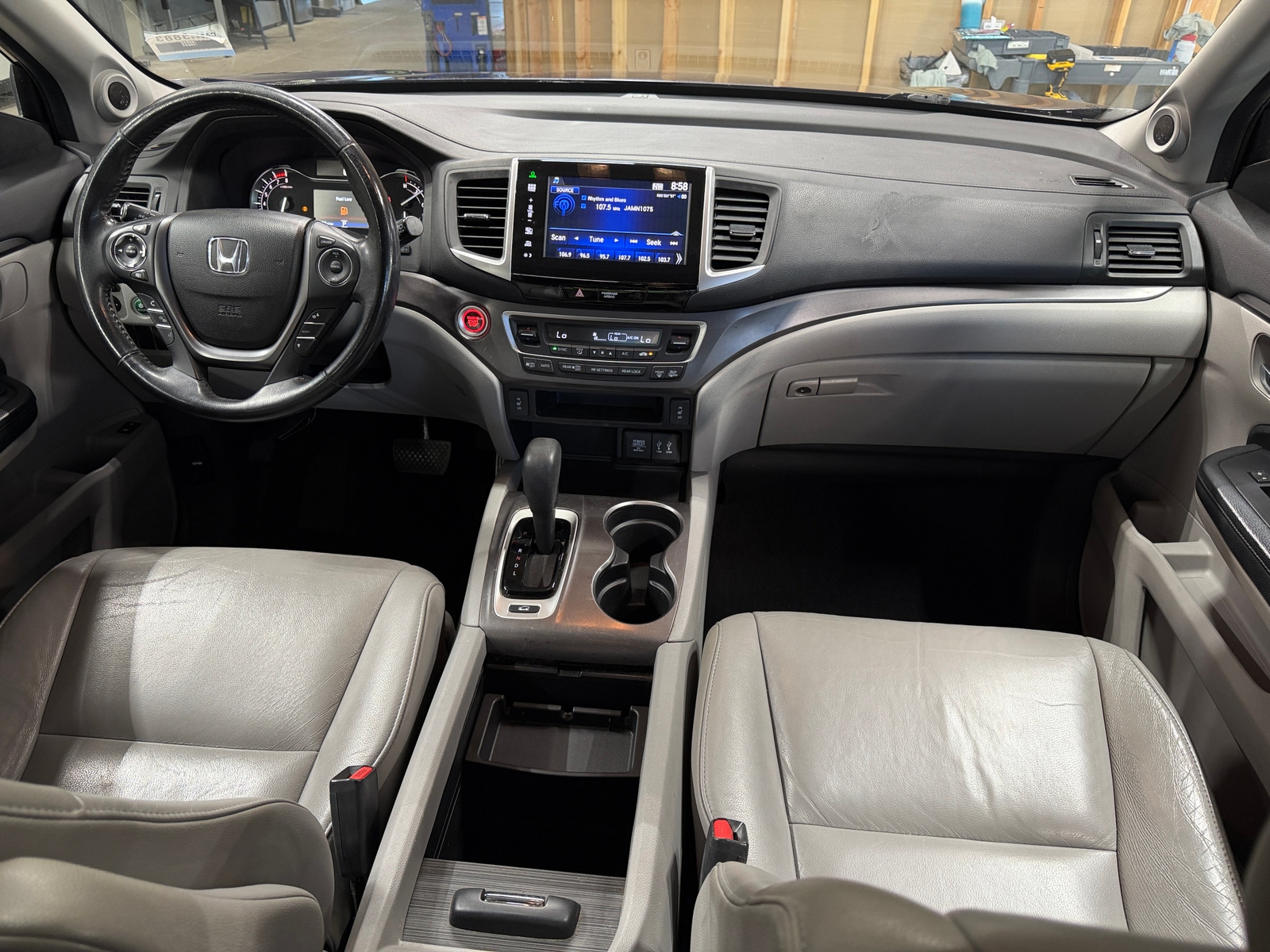 Thumbnail: 2016 Honda Pilot - 2