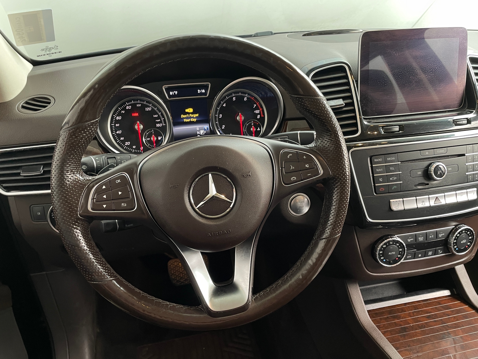 Thumbnail: 2018 Mercedes-Benz GLE - 4