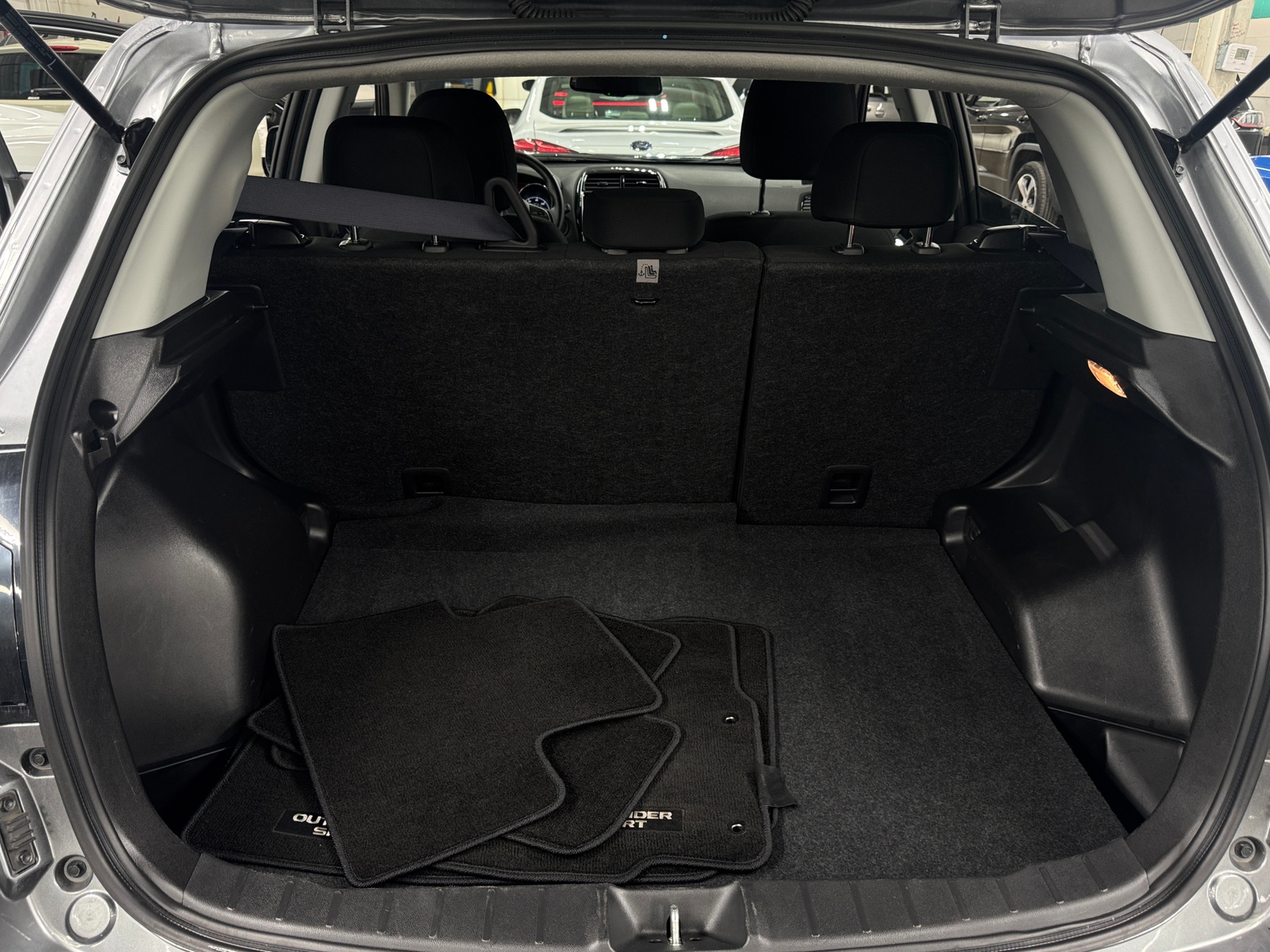 Thumbnail: 2026 Mitsubishi Outlander Sport - 7
