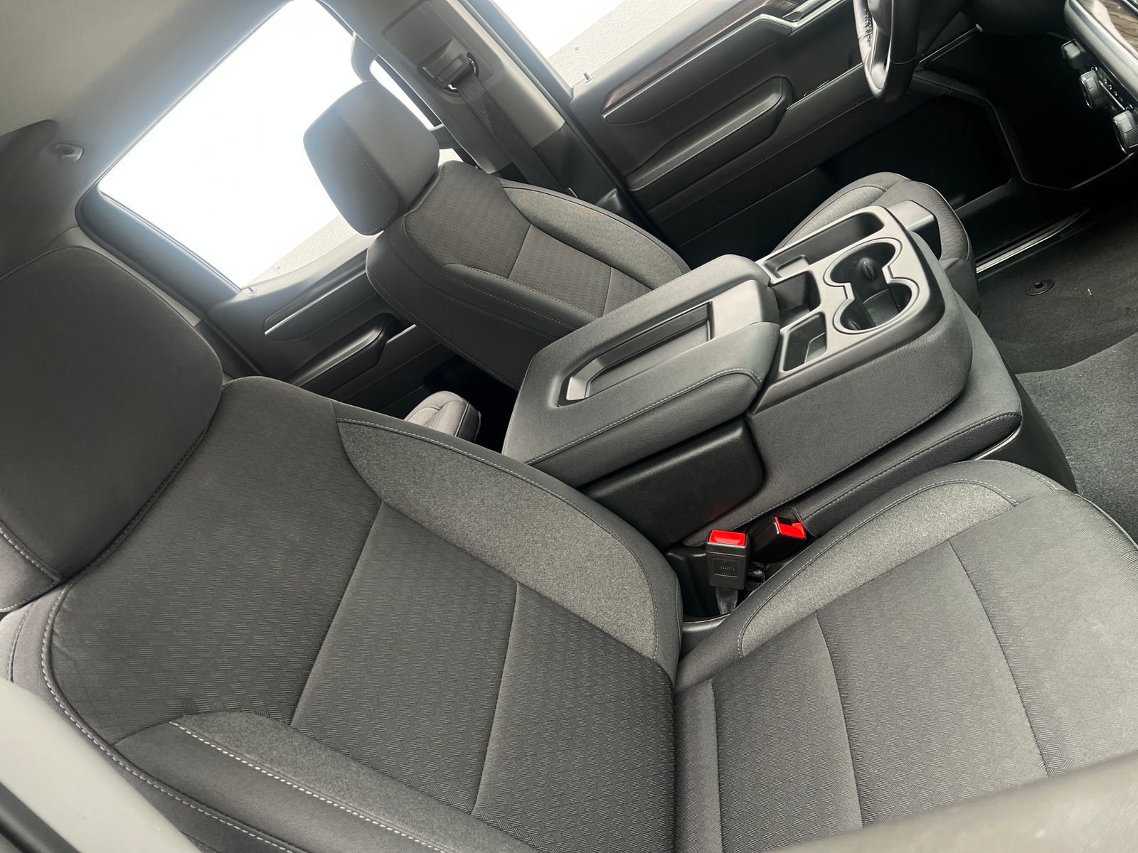 Thumbnail: 2025 Chevrolet Silverado 1500 - 2