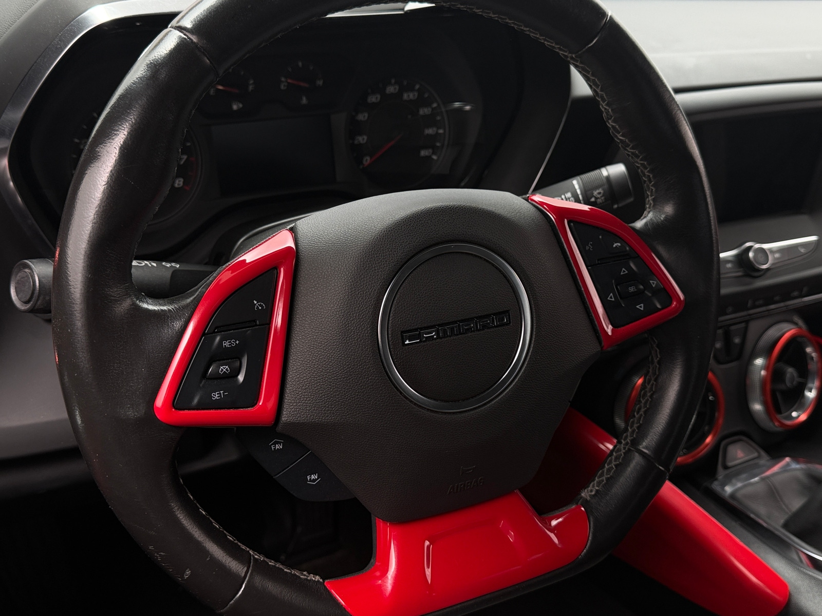 Thumbnail: 2019 Chevrolet Camaro - 4