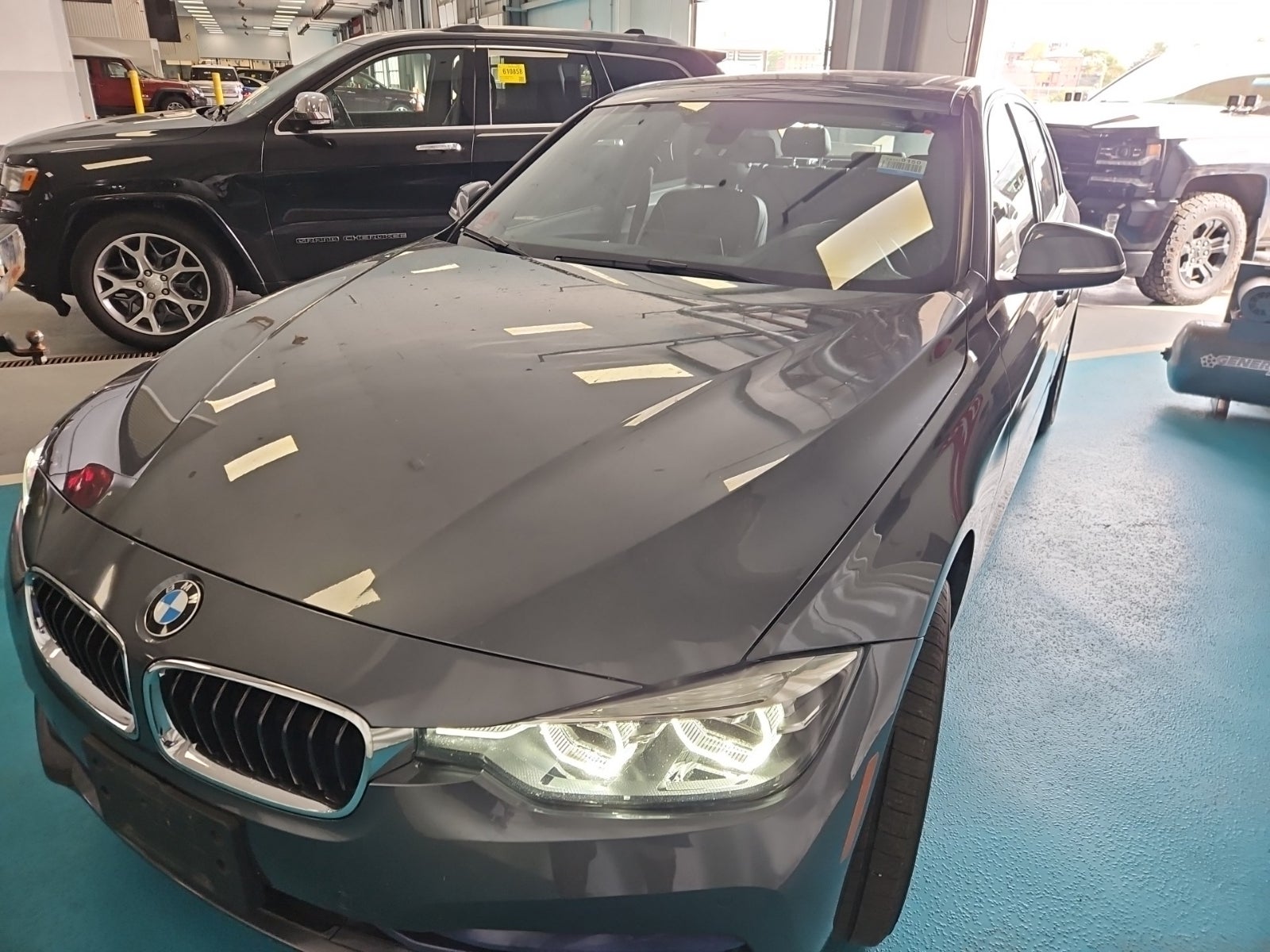2018 BMW 330i xDrive