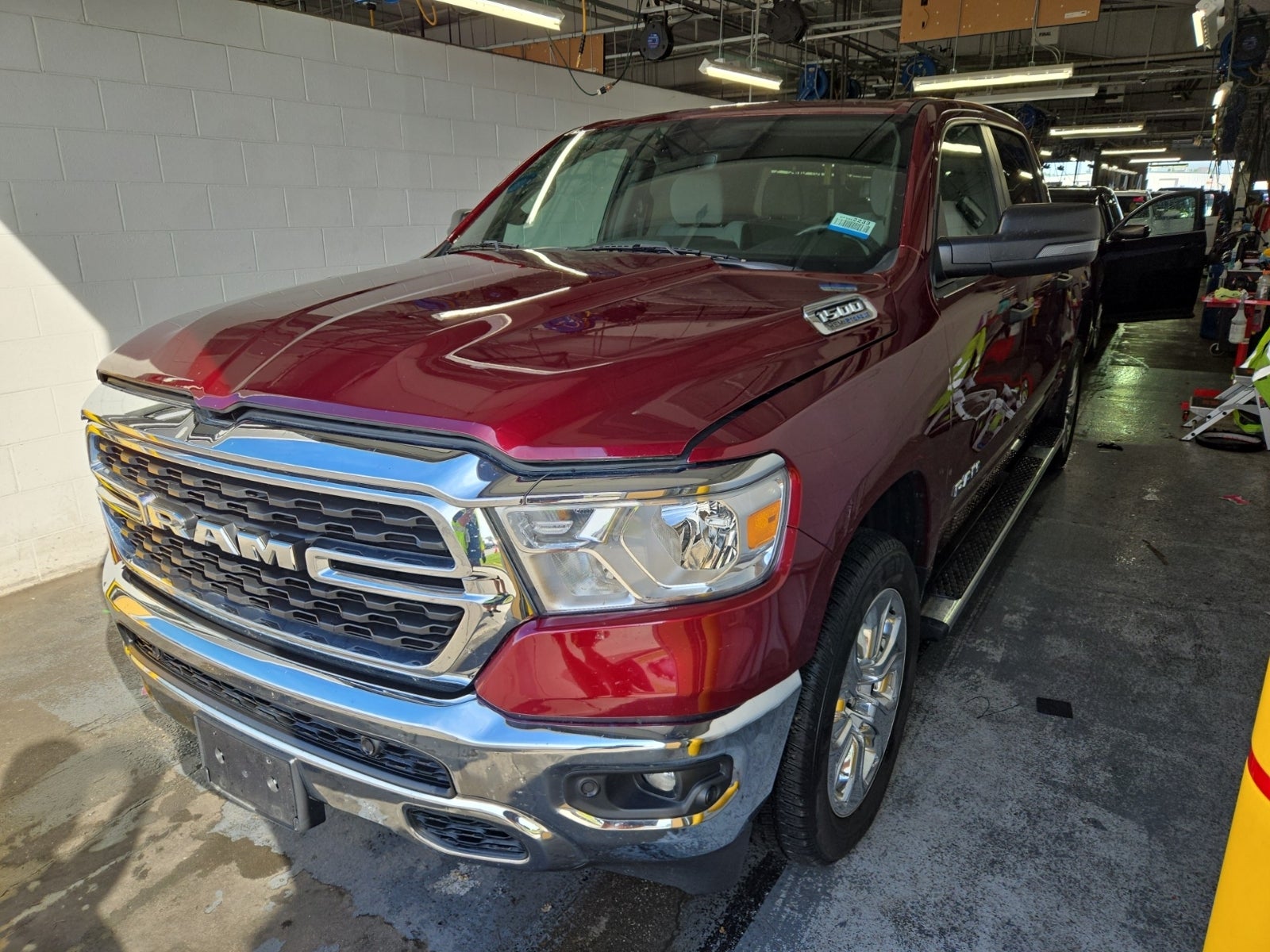 2024 Ram 1500 Big Horn 4x4 Crew Cab 5'7" Box