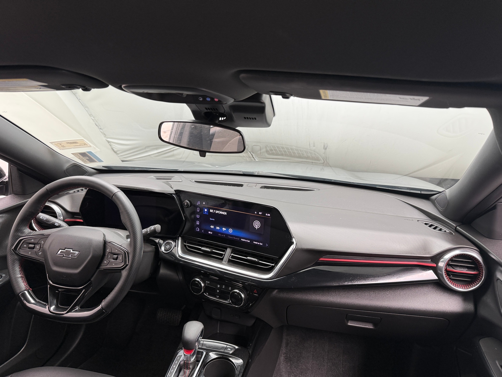 Thumbnail: 2025 Chevrolet Trax - 2
