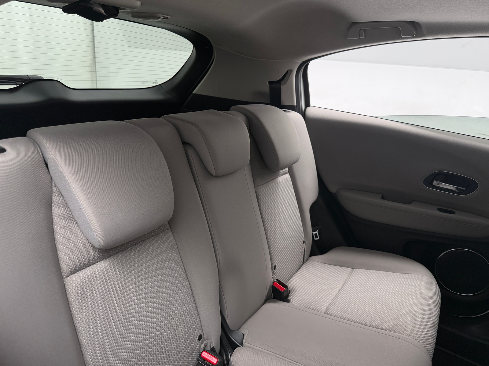 Thumbnail: 2016 Honda HR-V - 6
