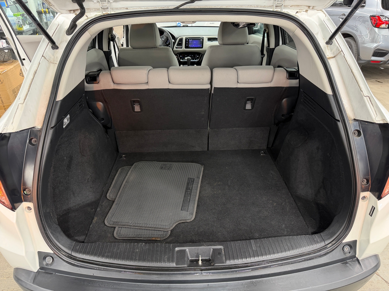 Thumbnail: 2016 Honda HR-V - 7