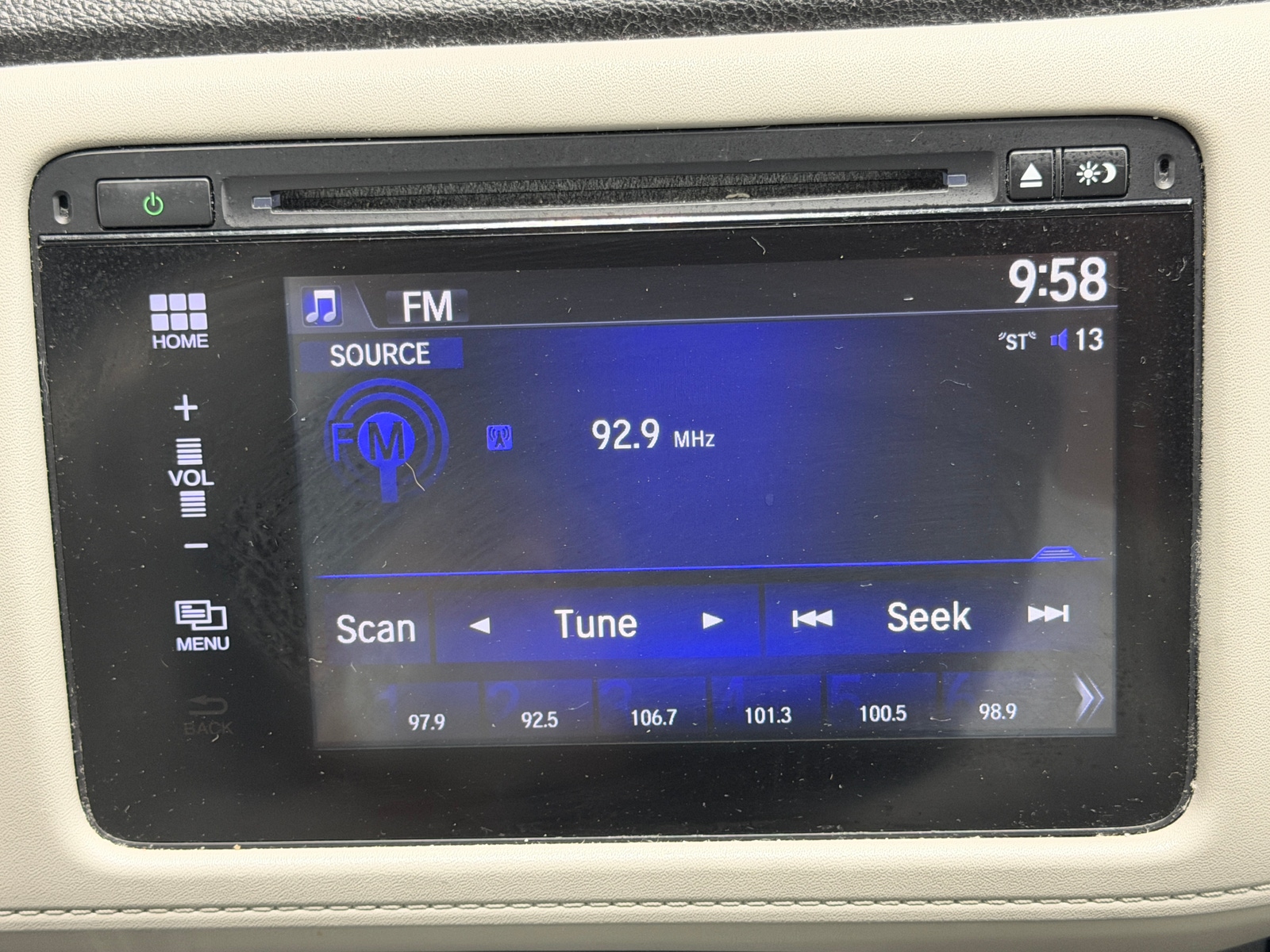 Thumbnail: 2016 Honda HR-V - 4