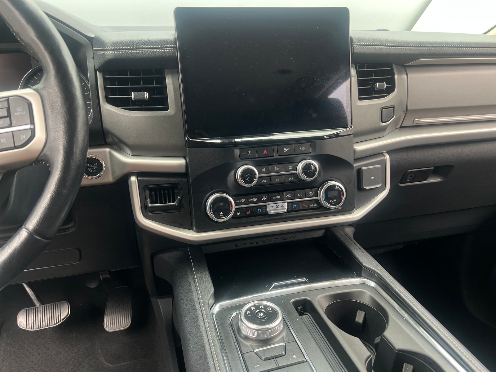 Thumbnail: 2023 Ford Expedition MAX - 3