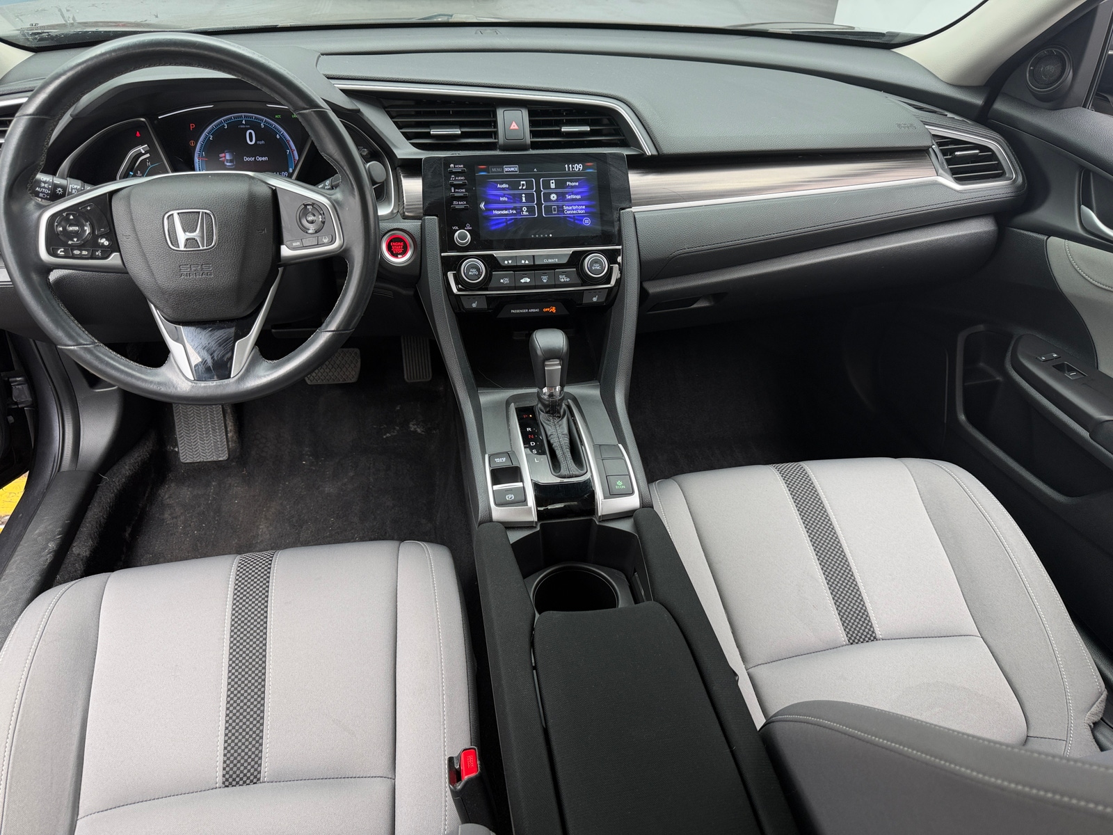 Thumbnail: 2019 Honda Civic - 3