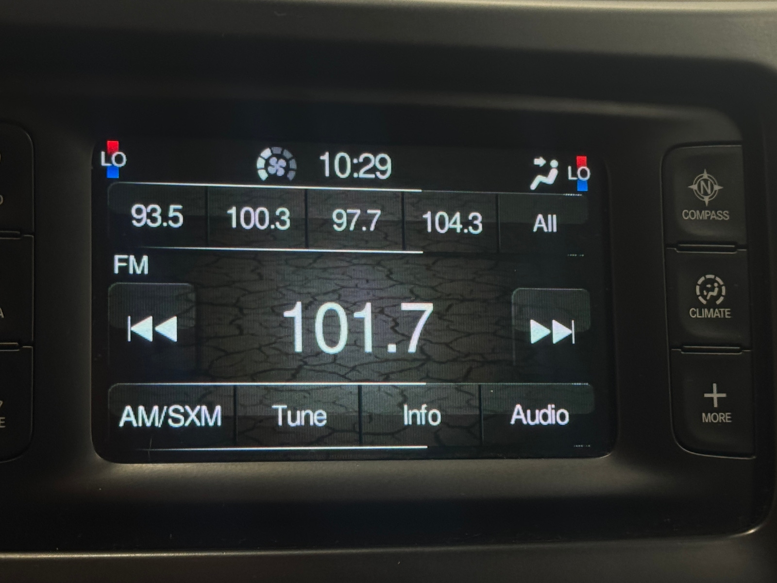 Thumbnail: 2015 Jeep Cherokee - 4