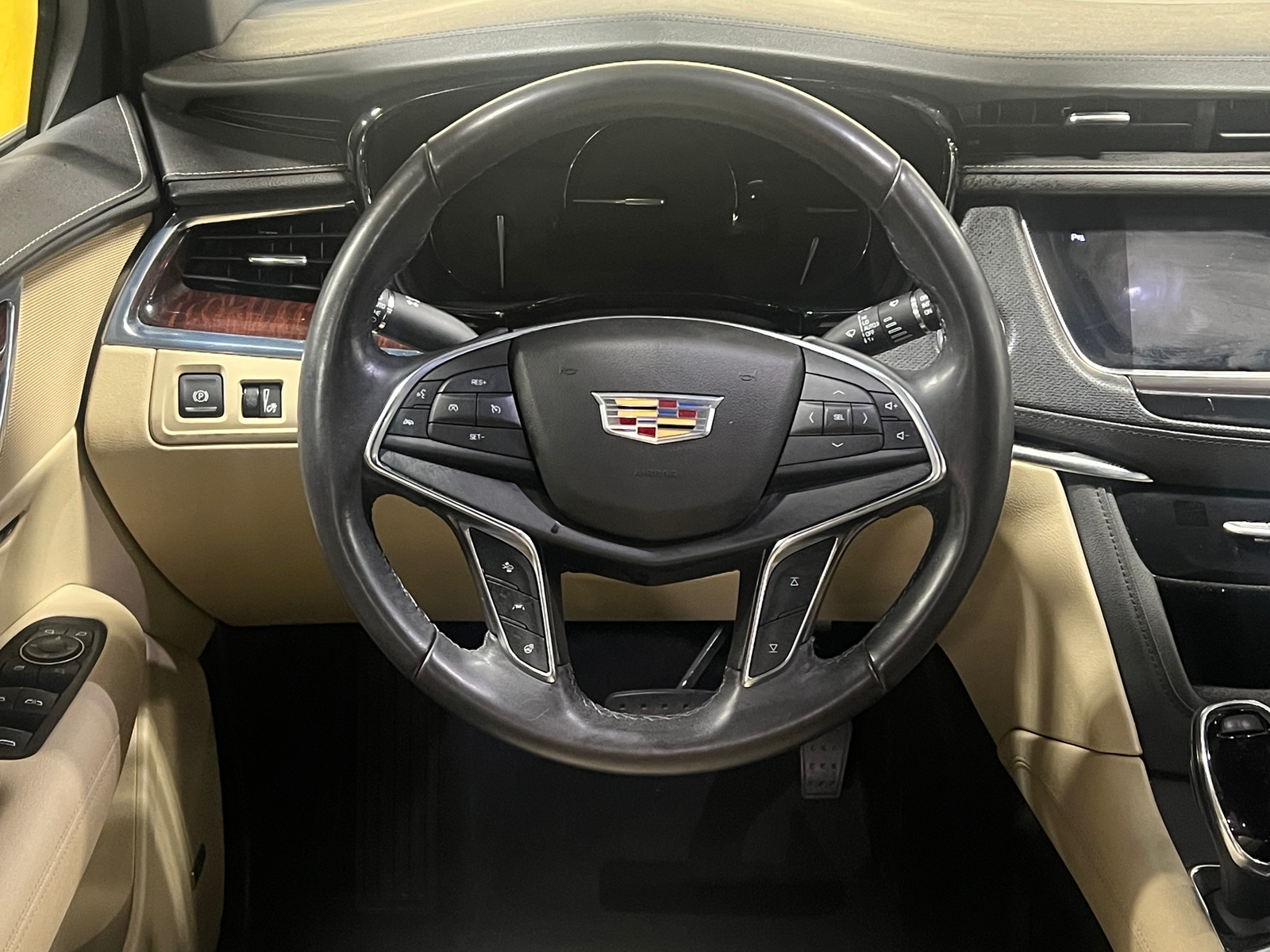 Thumbnail: 2018 Cadillac XT5 - 4