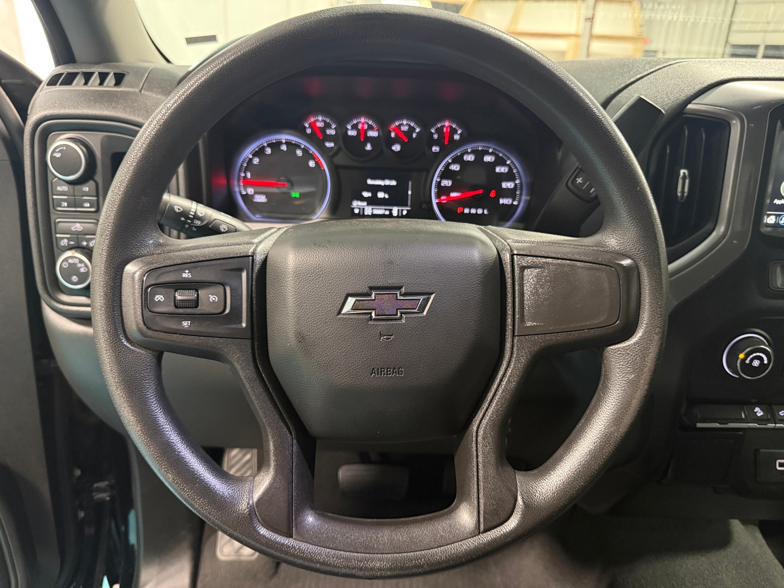 Thumbnail: 2019 Chevrolet Silverado 1500 - 5