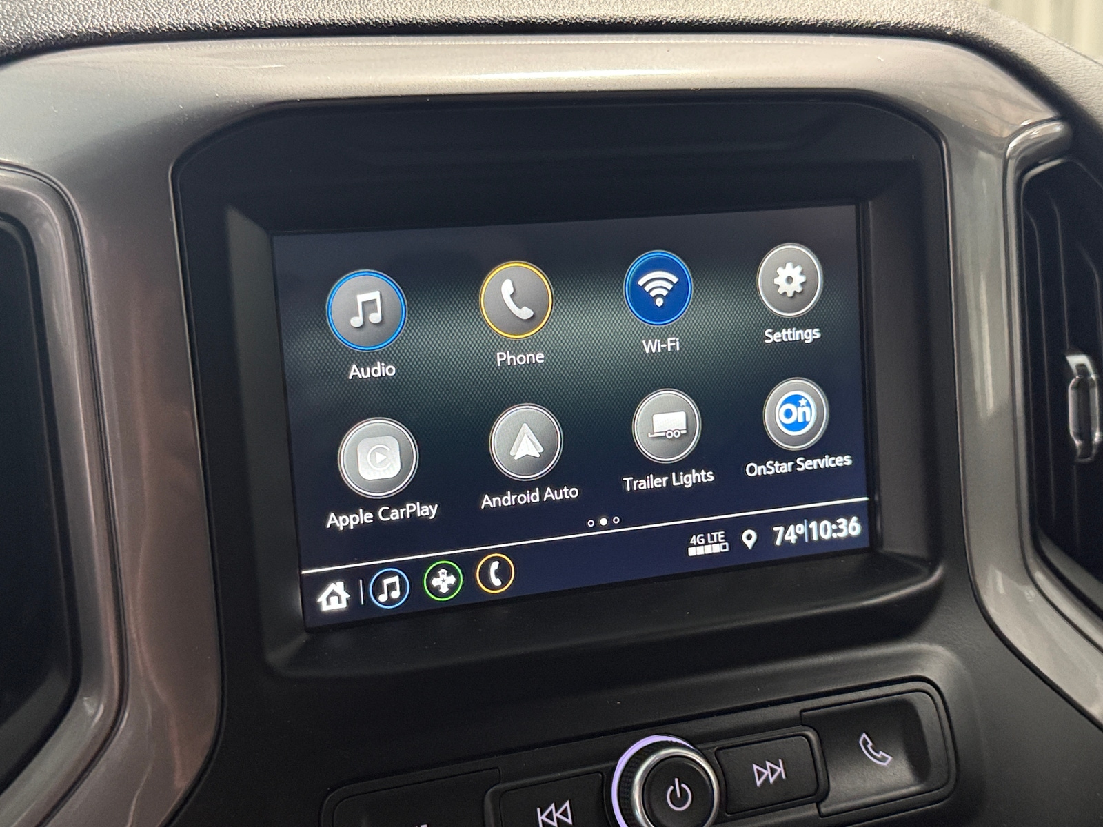 Thumbnail: 2019 Chevrolet Silverado 1500 - 4