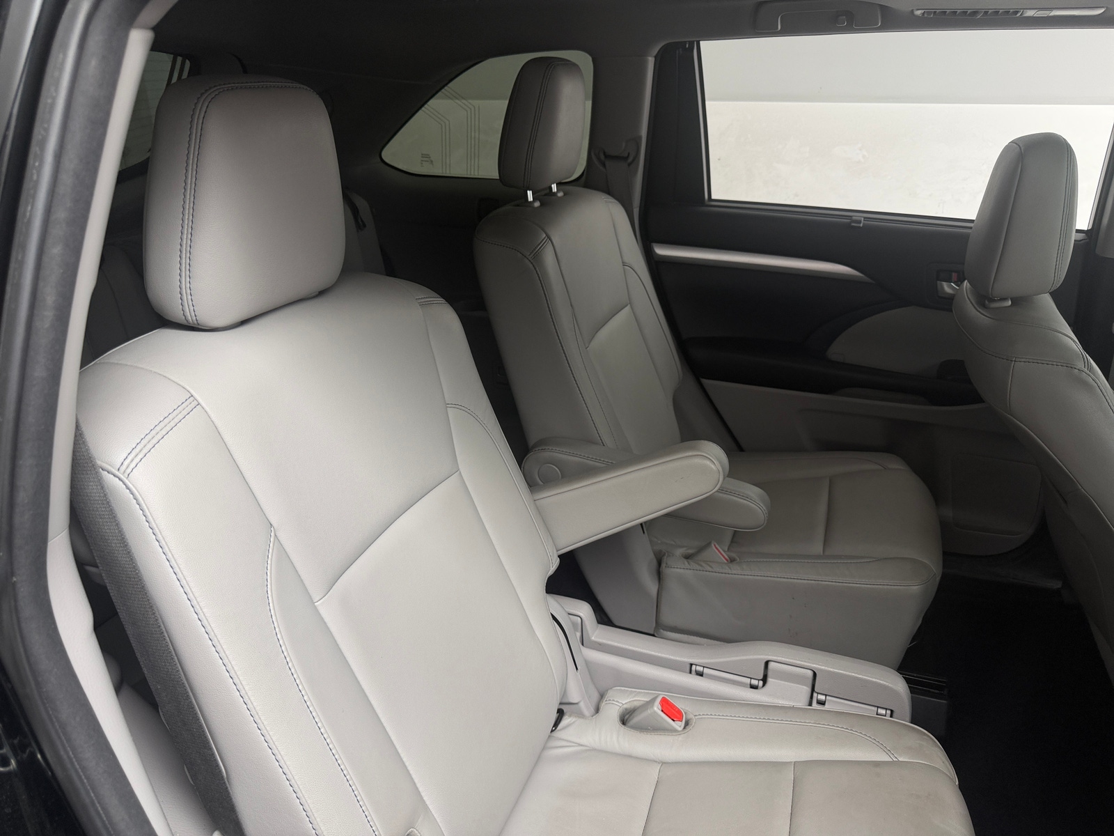 Thumbnail: 2018 Toyota Highlander - 6