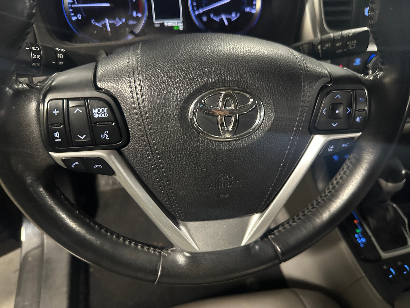 Thumbnail: 2018 Toyota Highlander - 5