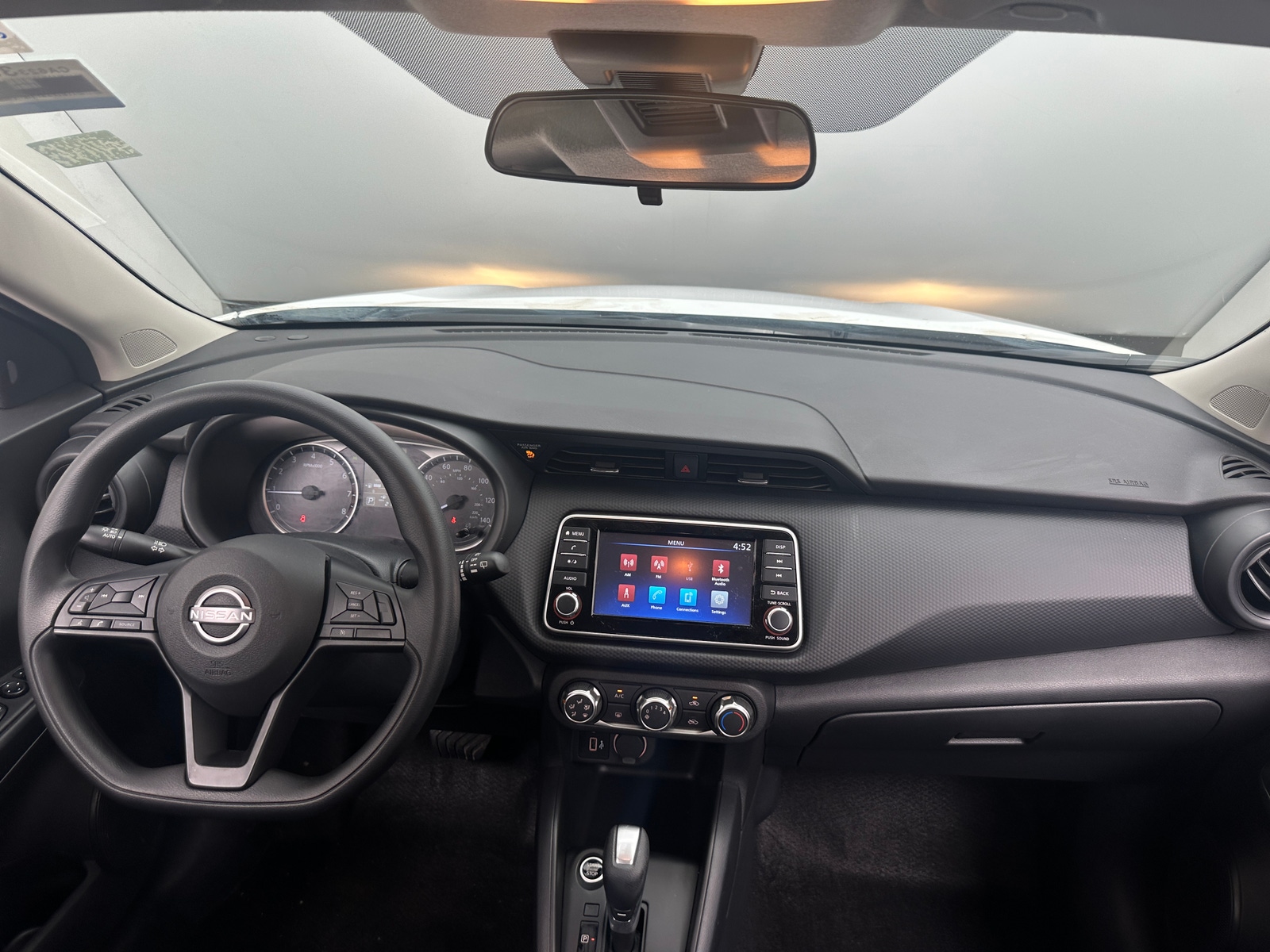 Thumbnail: 2025 Nissan Kicks - 3