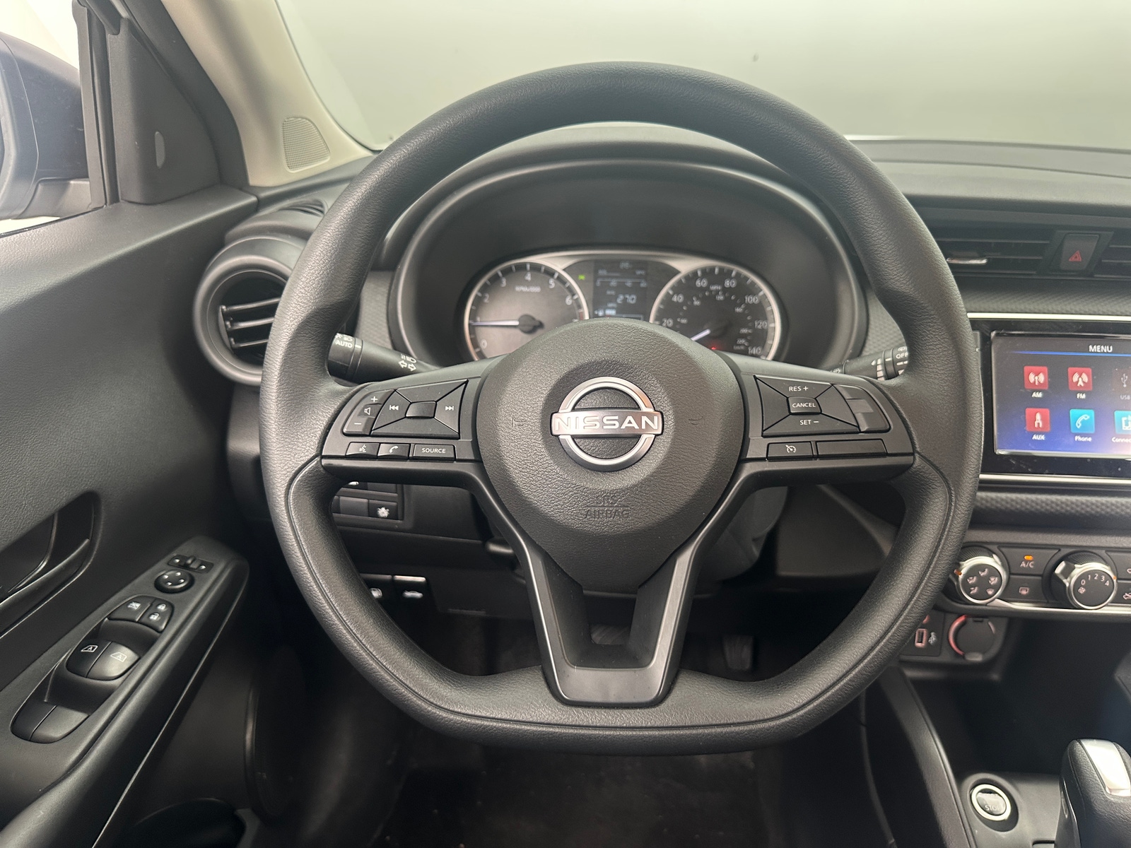 Thumbnail: 2025 Nissan Kicks - 5