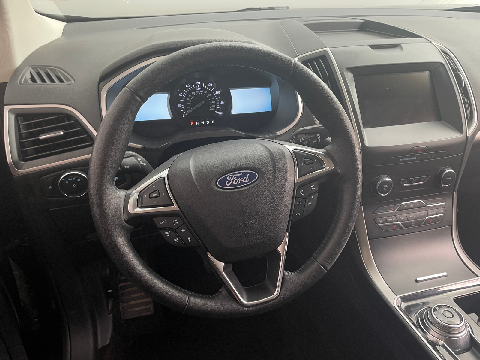 Thumbnail: 2020 Ford Edge - 4