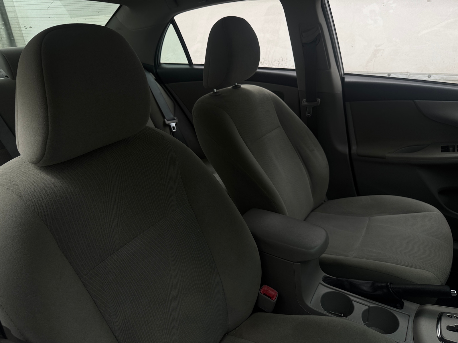 Thumbnail: 2013 Toyota Corolla - 2