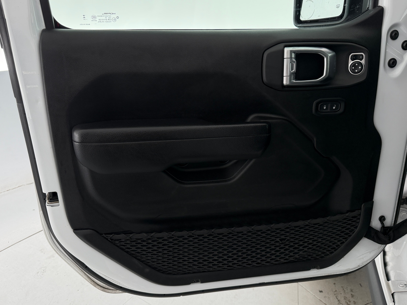Thumbnail: 2024 Jeep Wrangler - 7