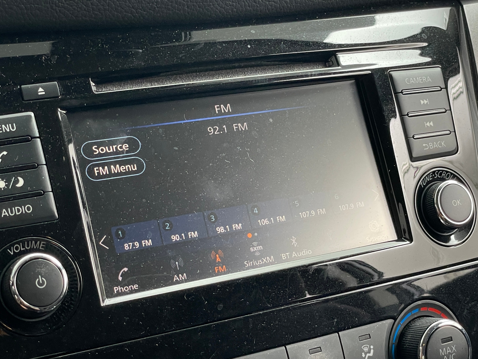 Thumbnail: 2020 Nissan Rogue Sport - 4
