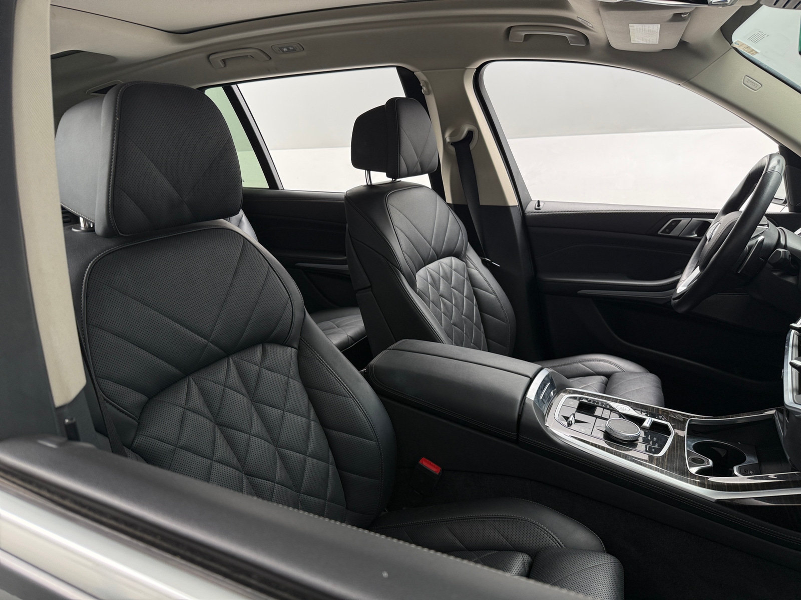Thumbnail: 2024 BMW X7 - 2