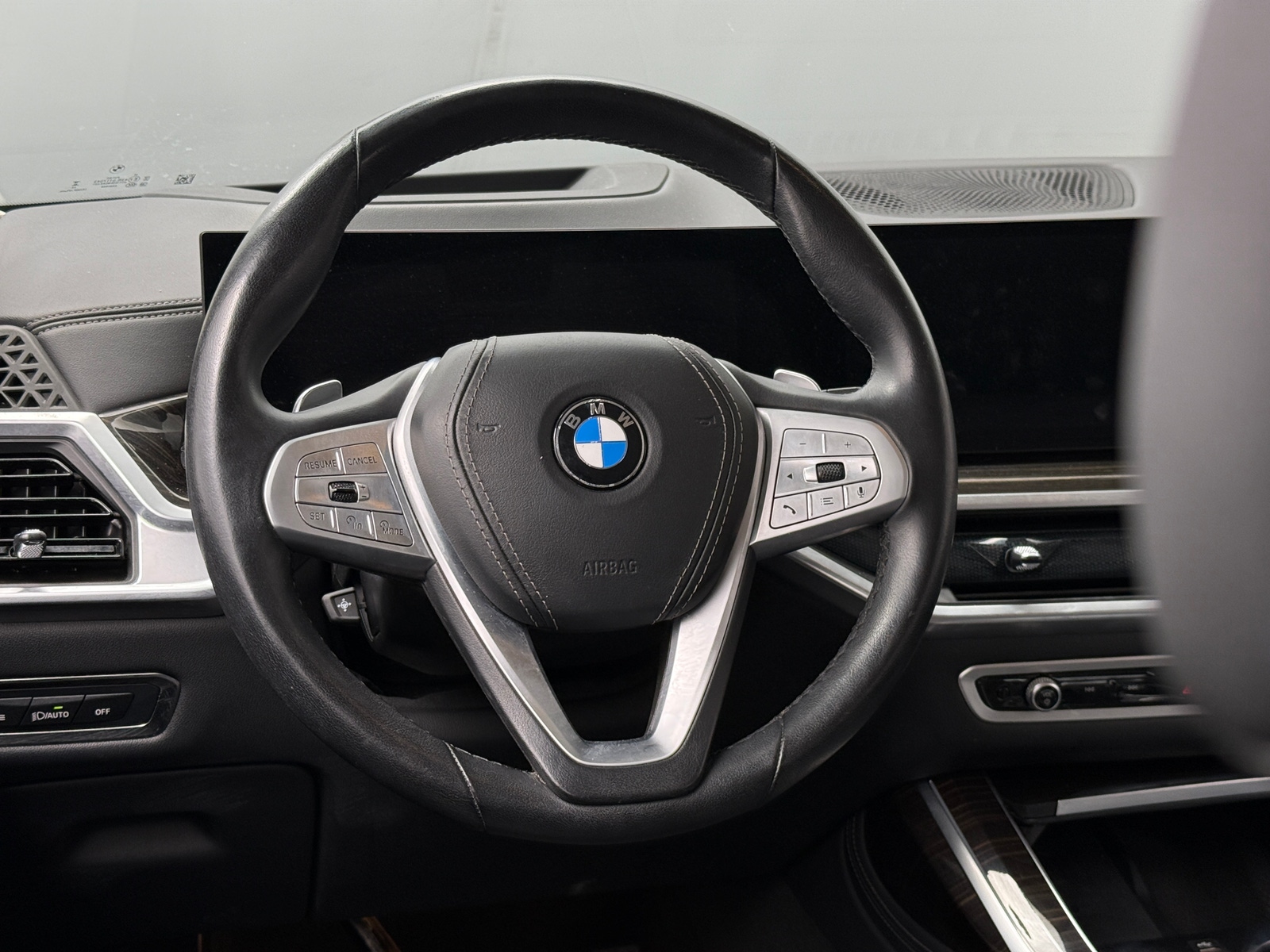 Thumbnail: 2024 BMW X7 - 5