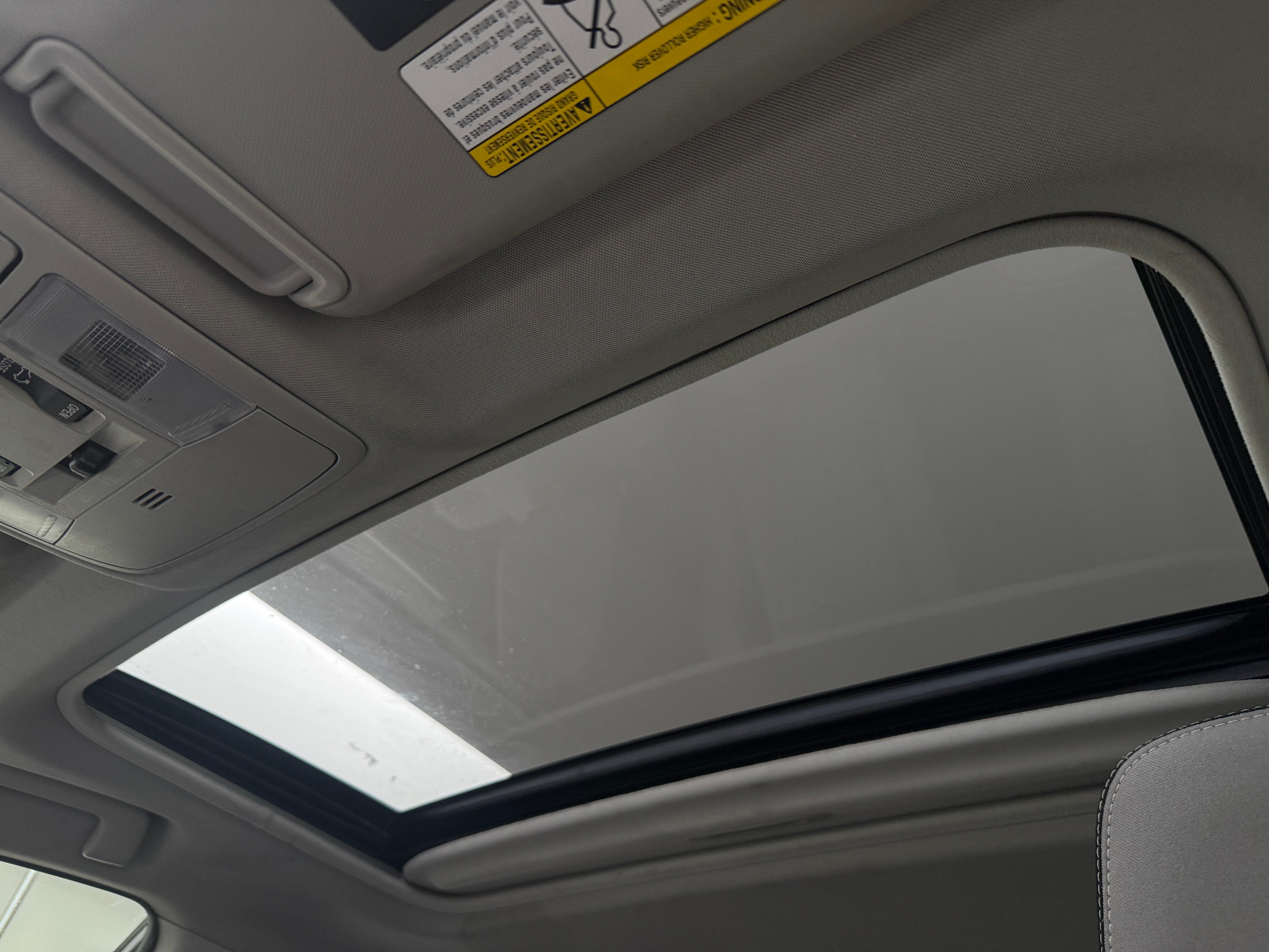 2017 Toyota RAV4 XLE - Photo 13