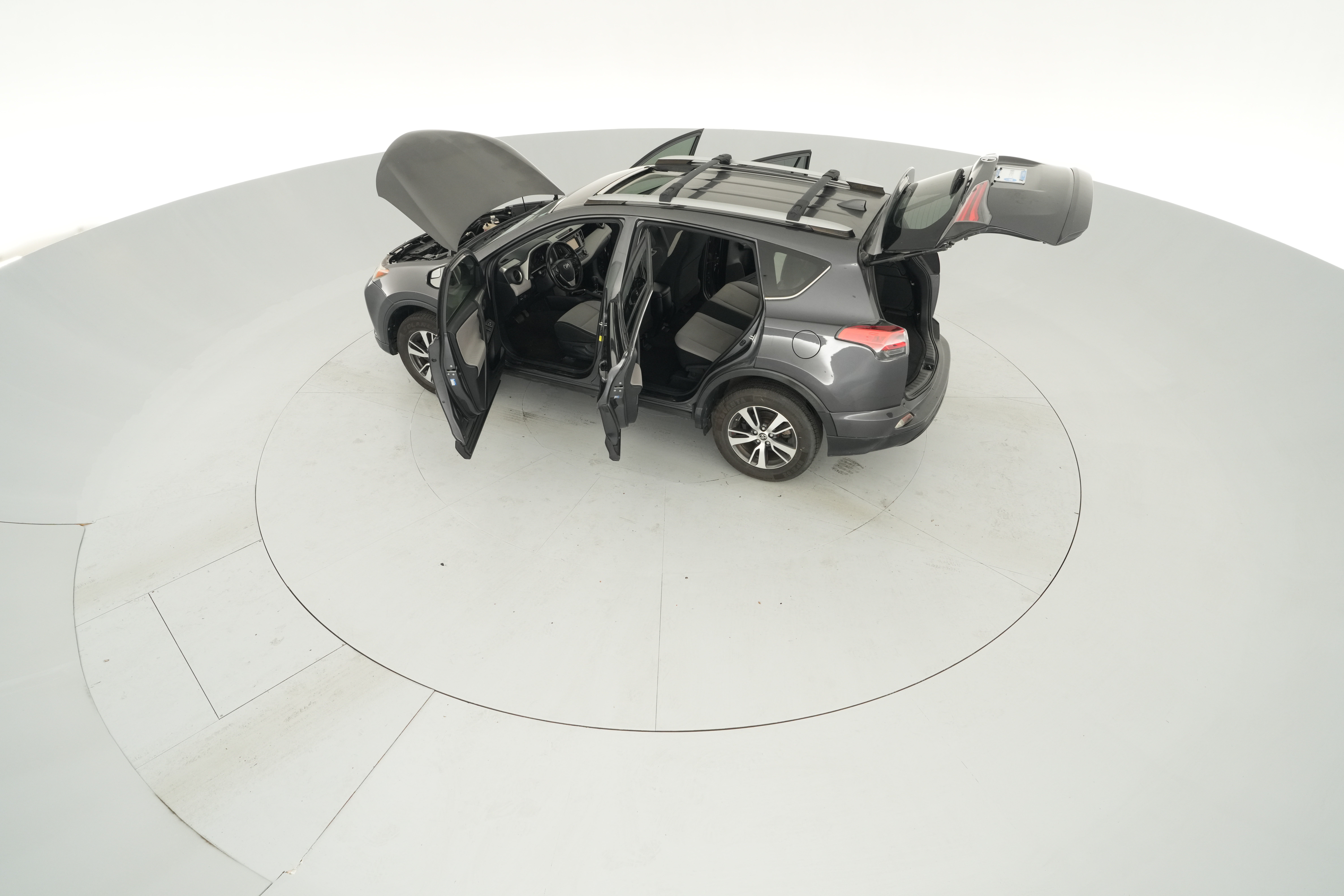 2017 Toyota RAV4 XLE - Photo 44