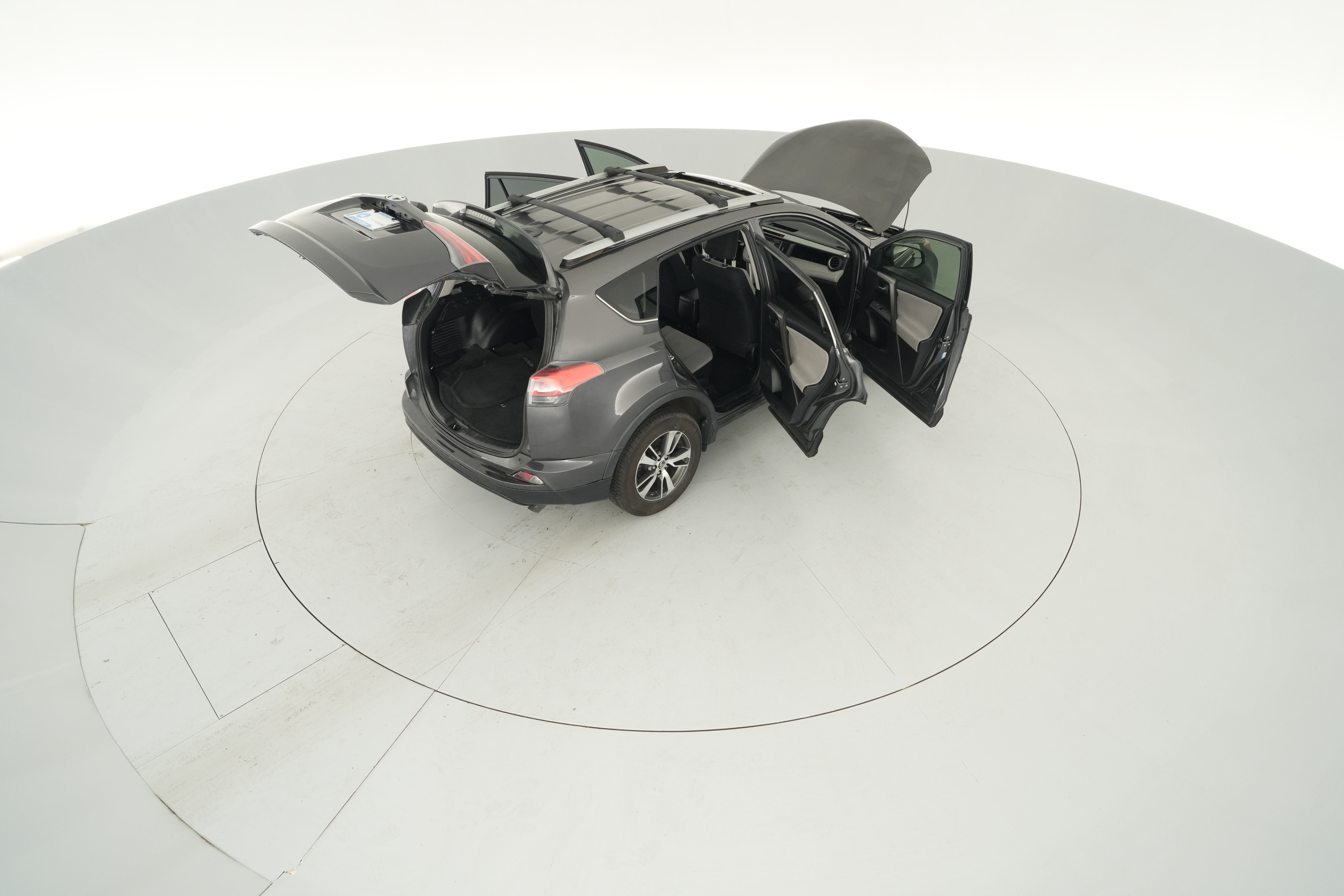 2017 Toyota RAV4 XLE - Photo 49