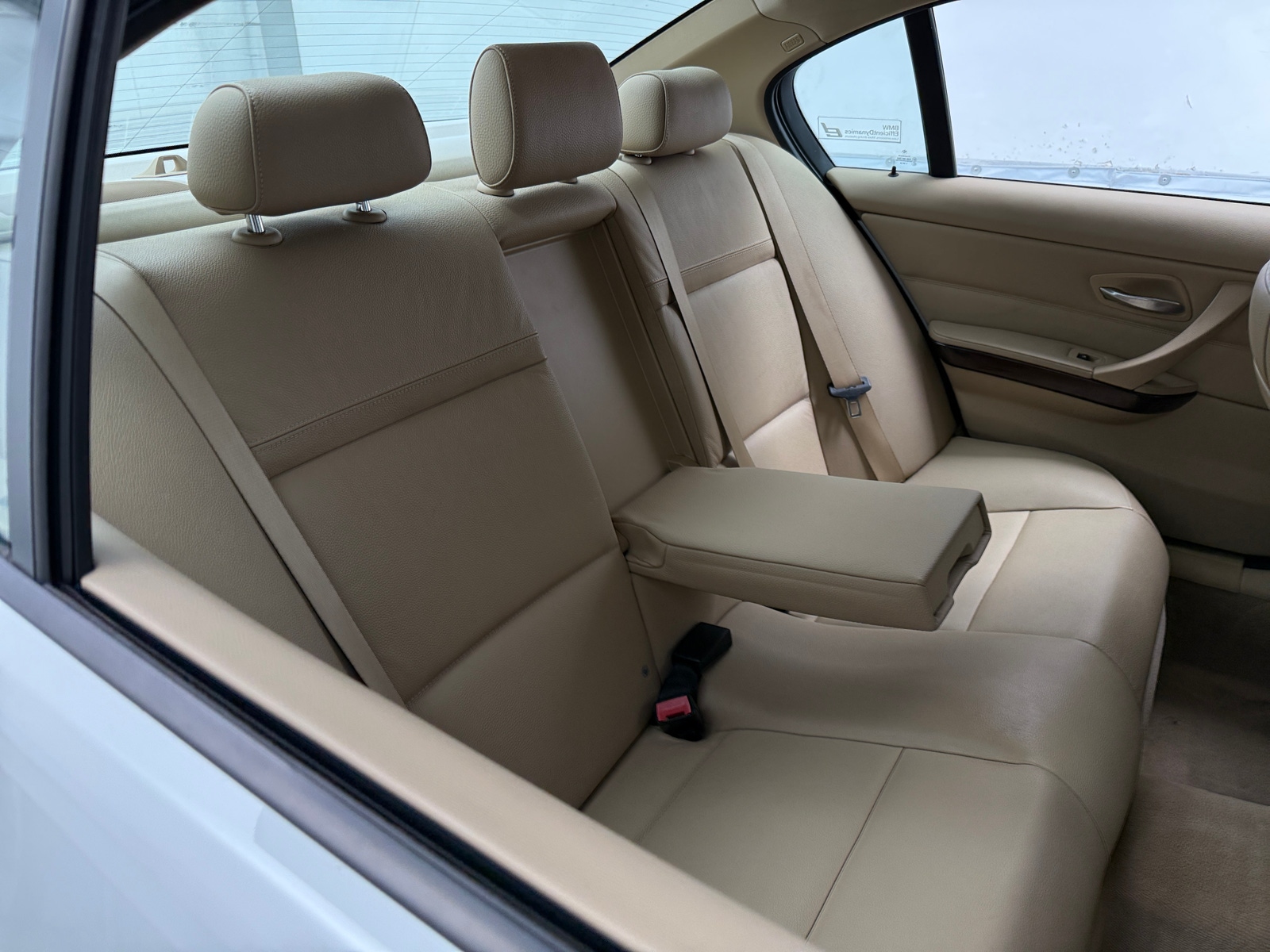 Thumbnail: 2011 BMW 3 Series - 6