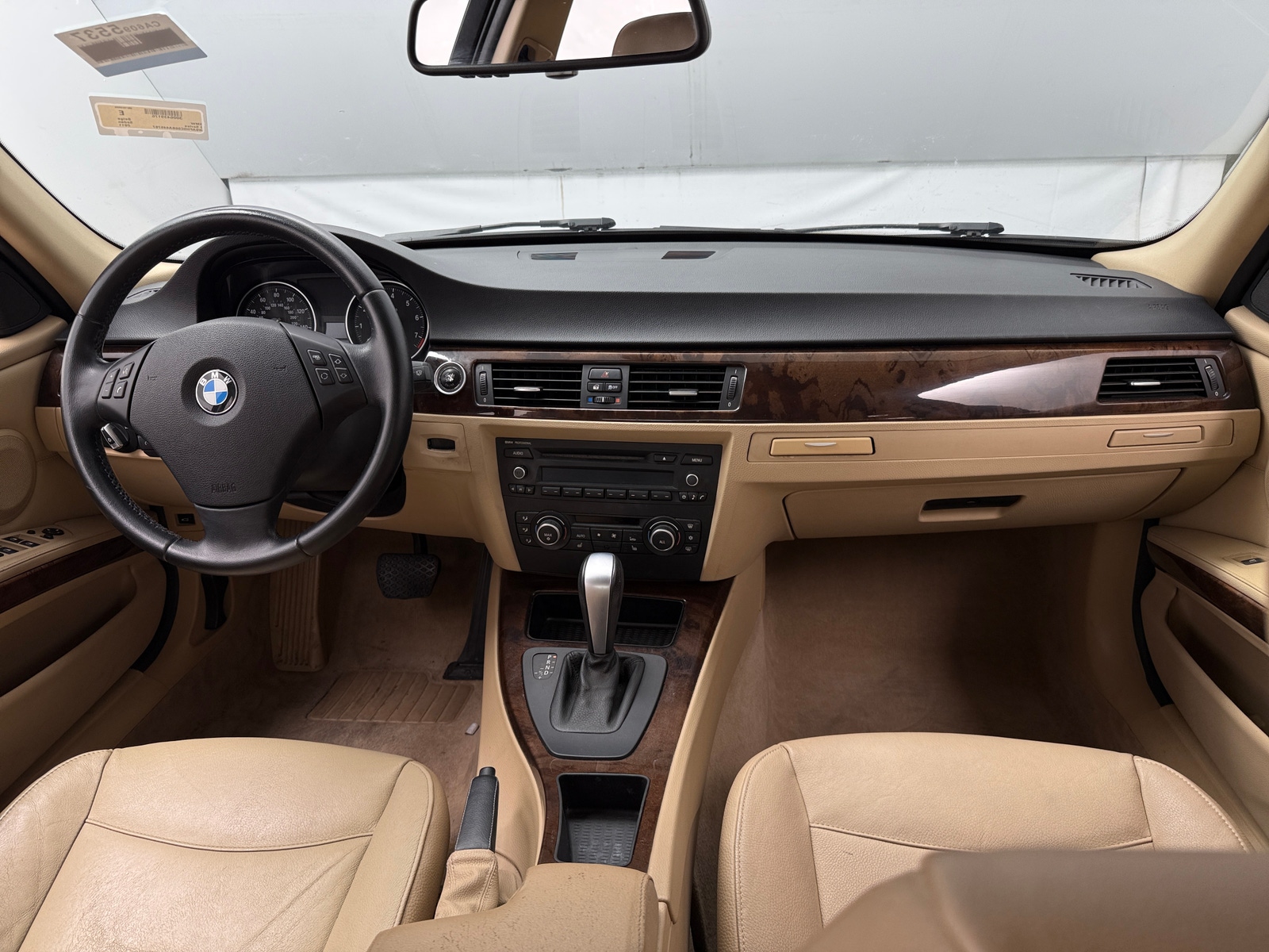 Thumbnail: 2011 BMW 3 Series - 3