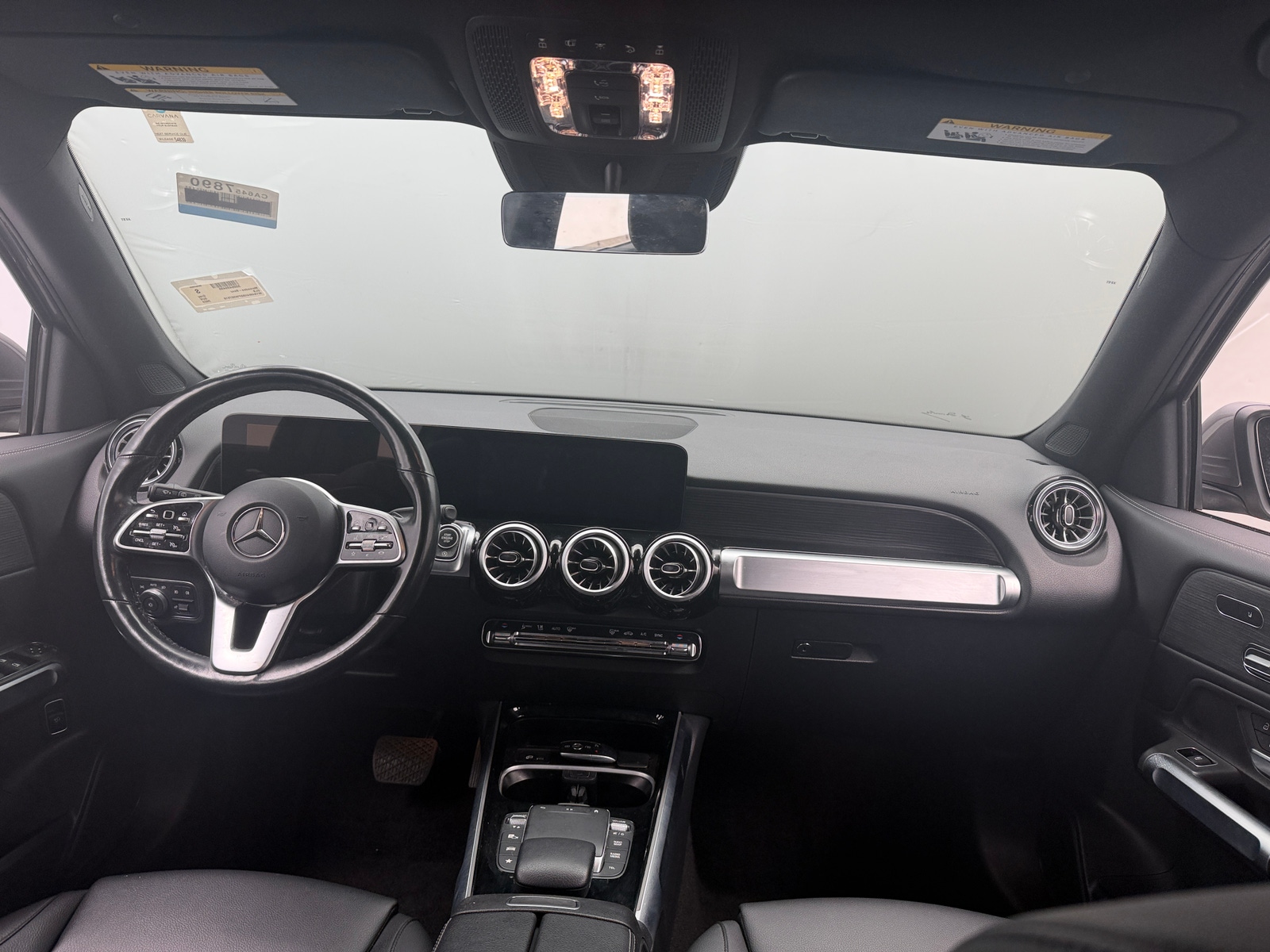 Thumbnail: 2023 Mercedes-Benz GLB - 2