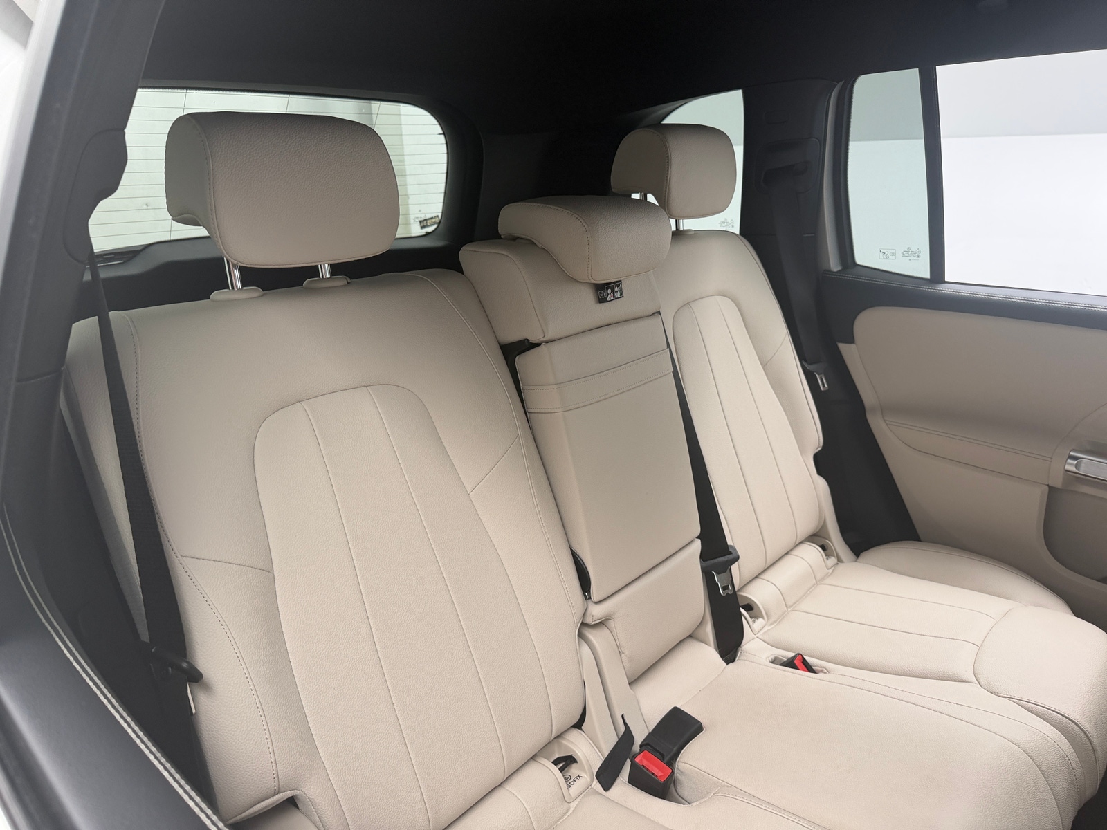 Thumbnail: 2023 Mercedes-Benz GLB - 5