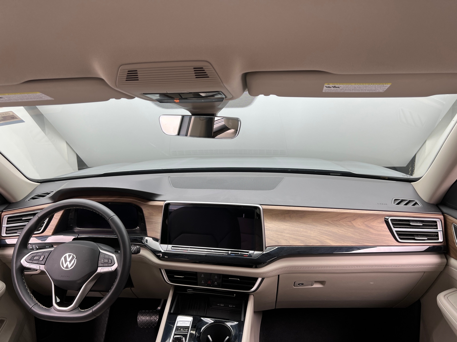 Thumbnail: 2026 Volkswagen Atlas - 2