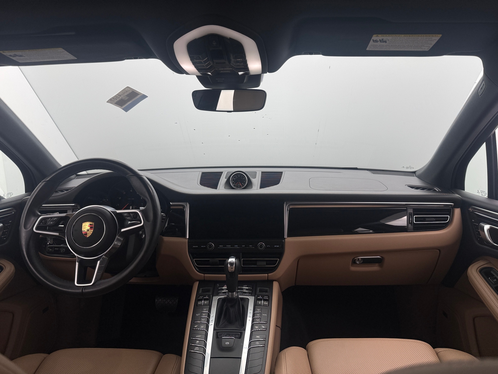 Thumbnail: 2021 Porsche Macan - 2