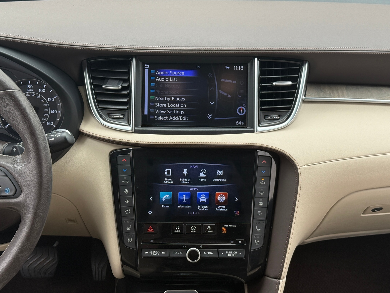 Thumbnail: 2019 INFINITI QX50 - 3