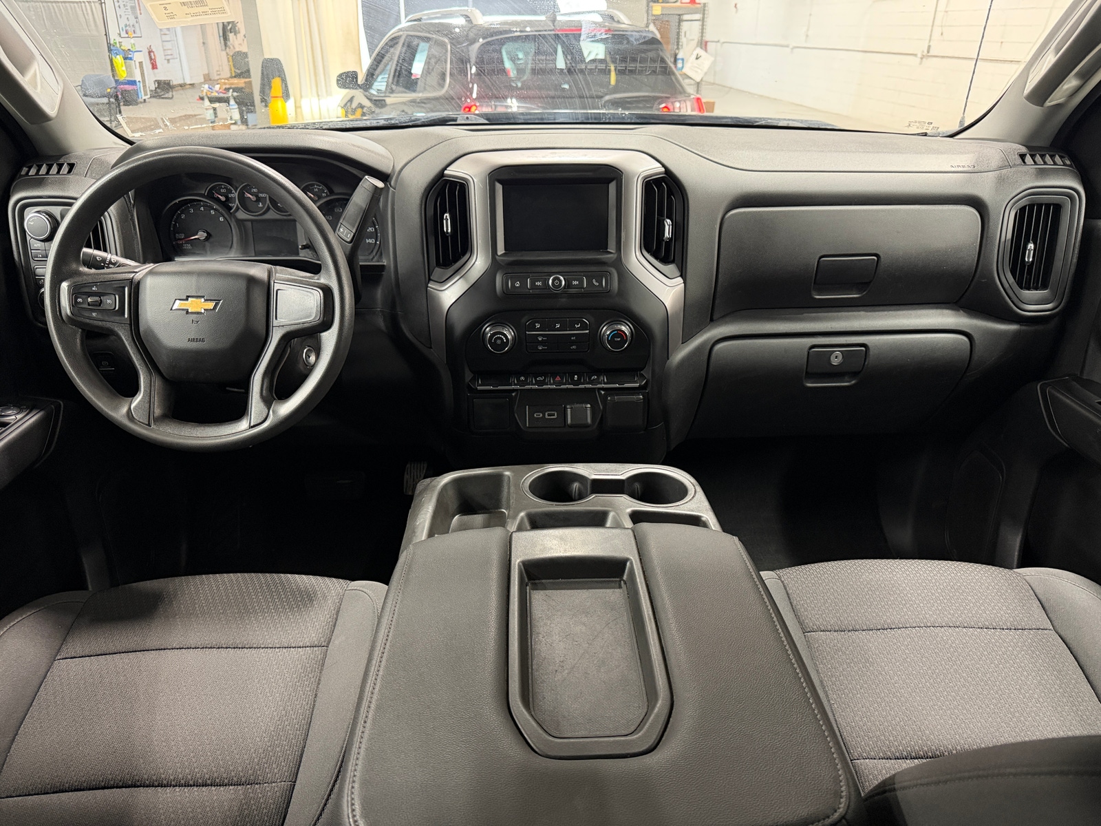 Thumbnail: 2021 Chevrolet Silverado 1500 - 3