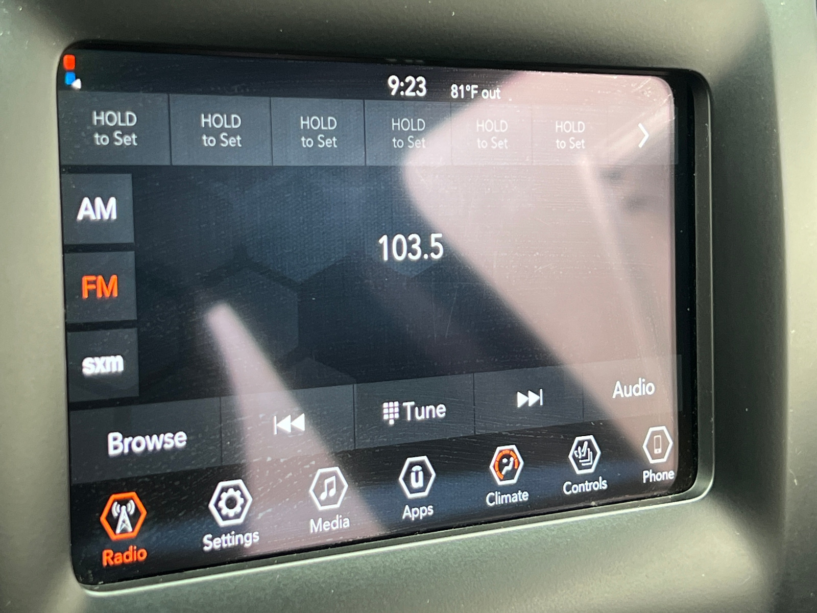 Thumbnail: 2019 Jeep Cherokee - 4