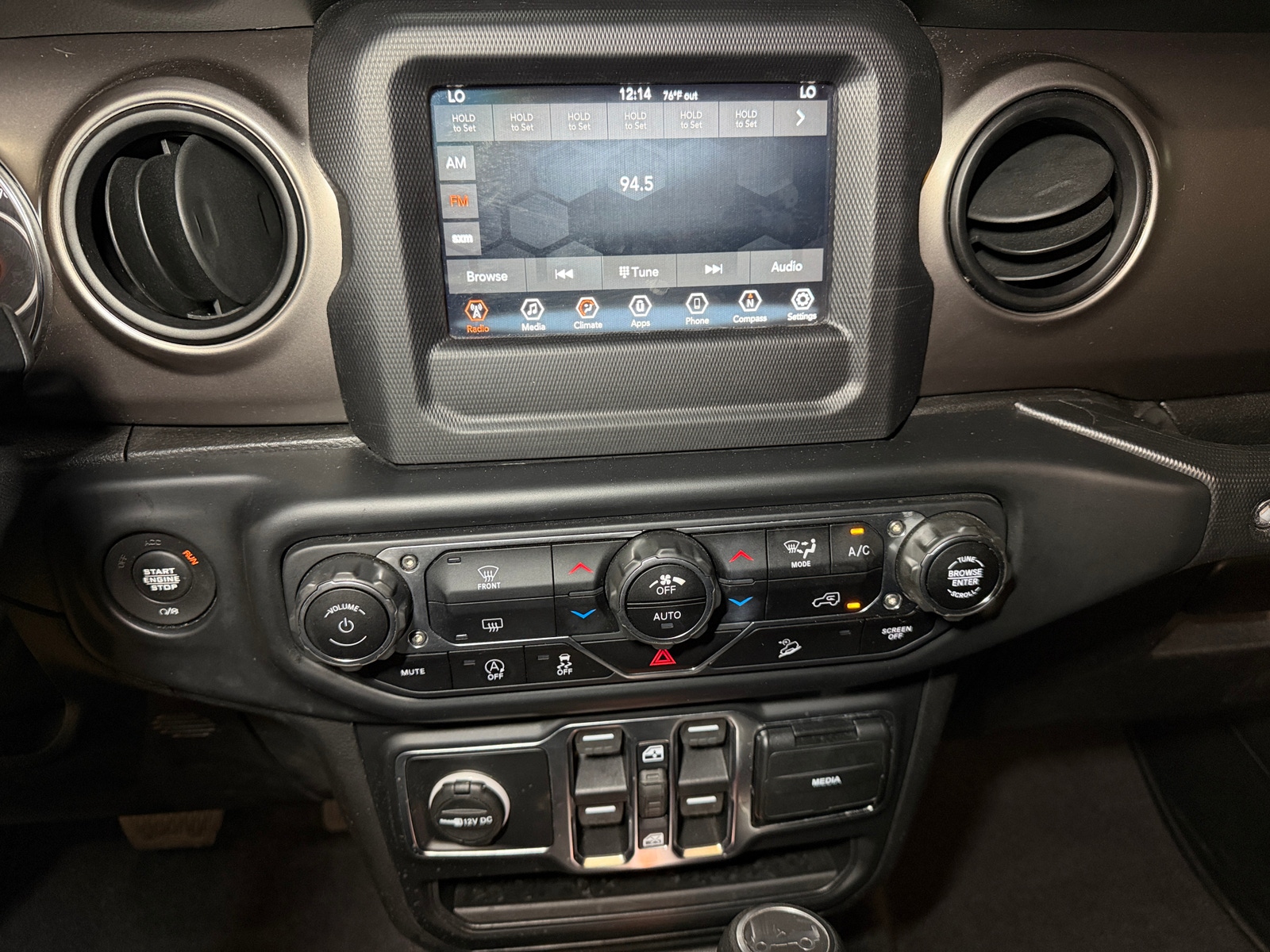 Thumbnail: 2020 Jeep Wrangler - 4