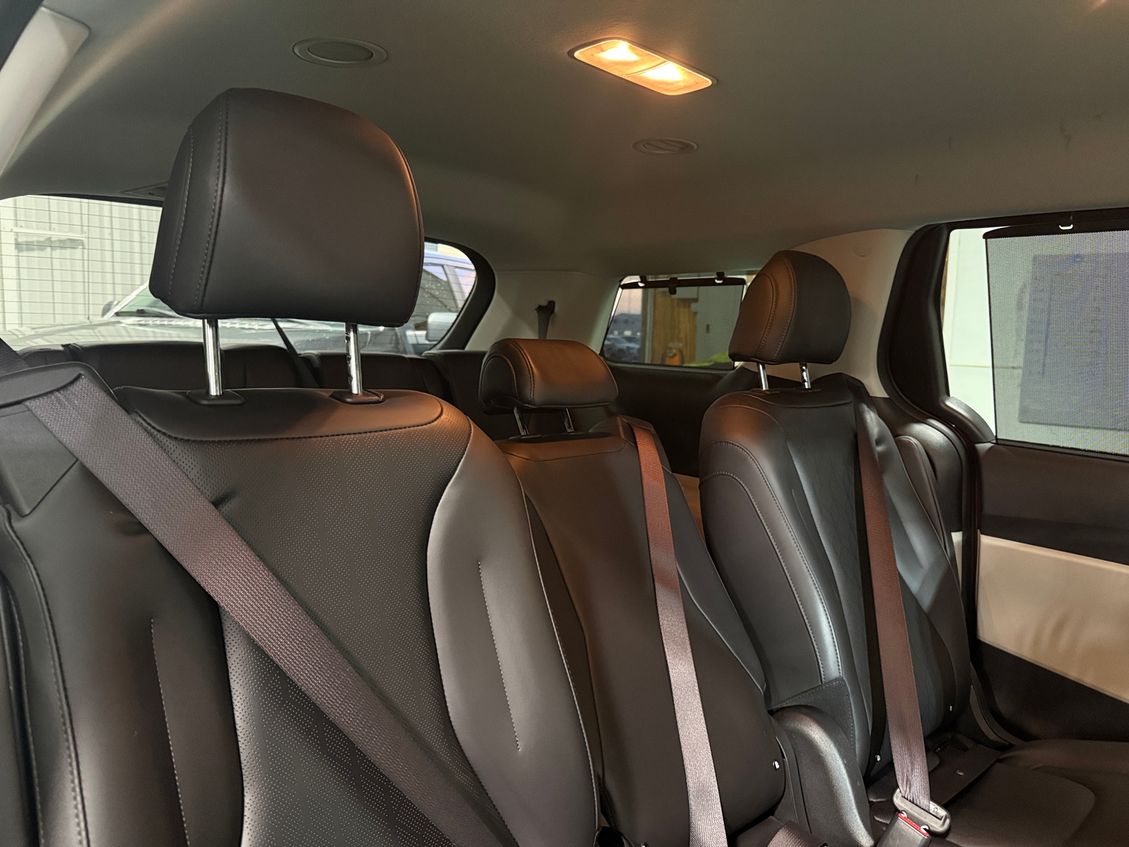 Thumbnail: 2023 Kia Carnival - 5