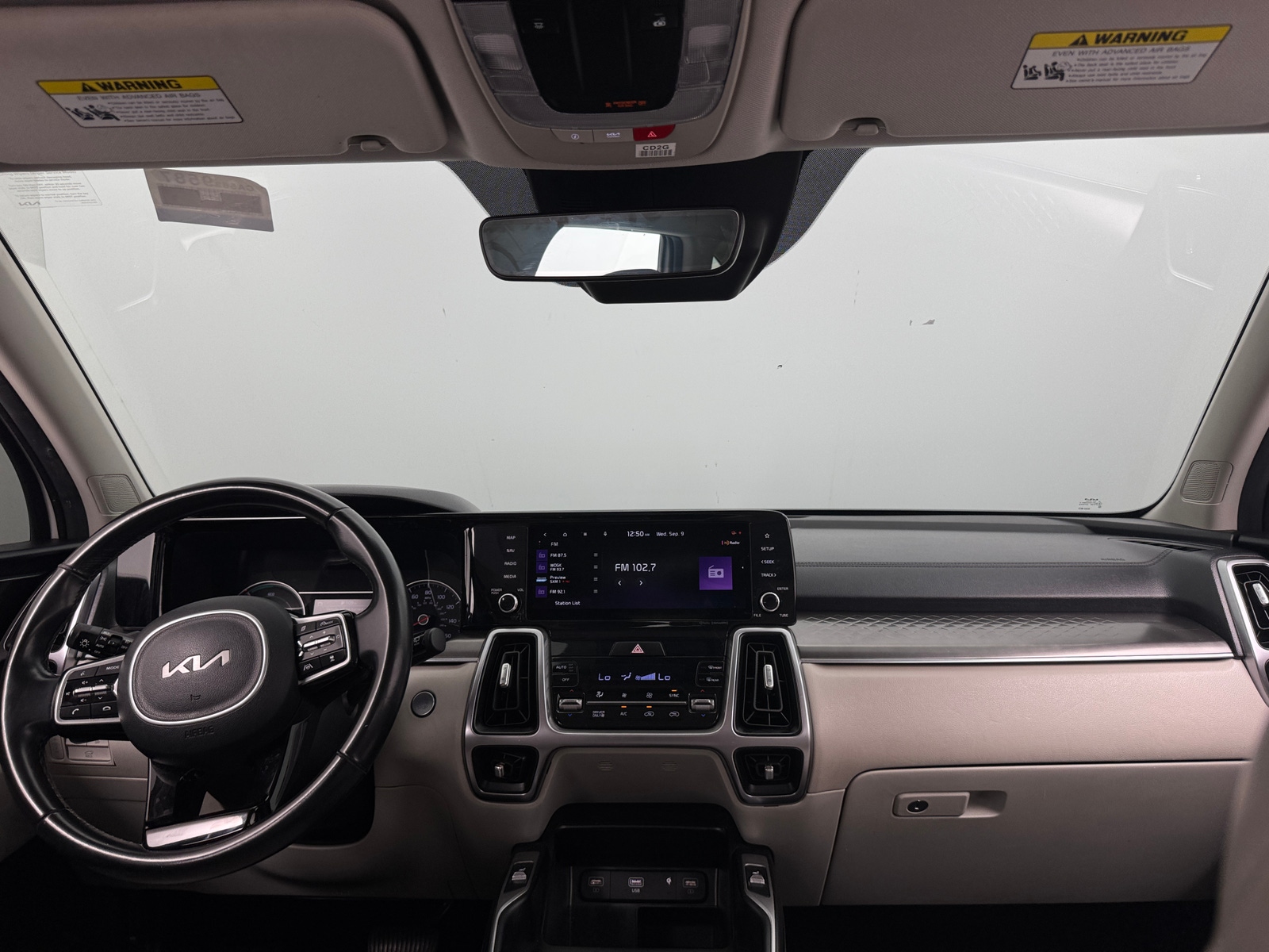 Thumbnail: 2023 Kia Sorento - 2