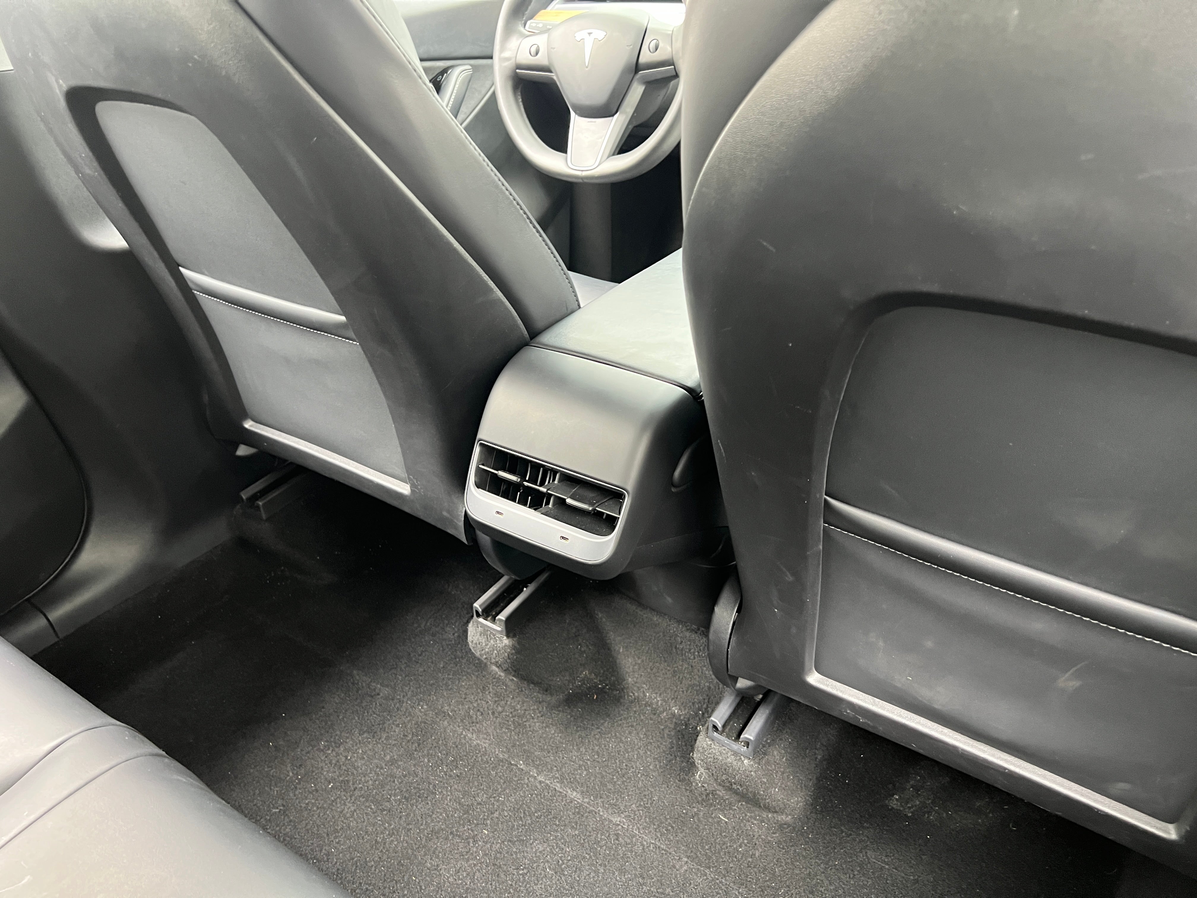 Used 2021 Tesla Model Y Long Range with VIN 5YJYGDEEXMF097189 for sale in Auburn, WA